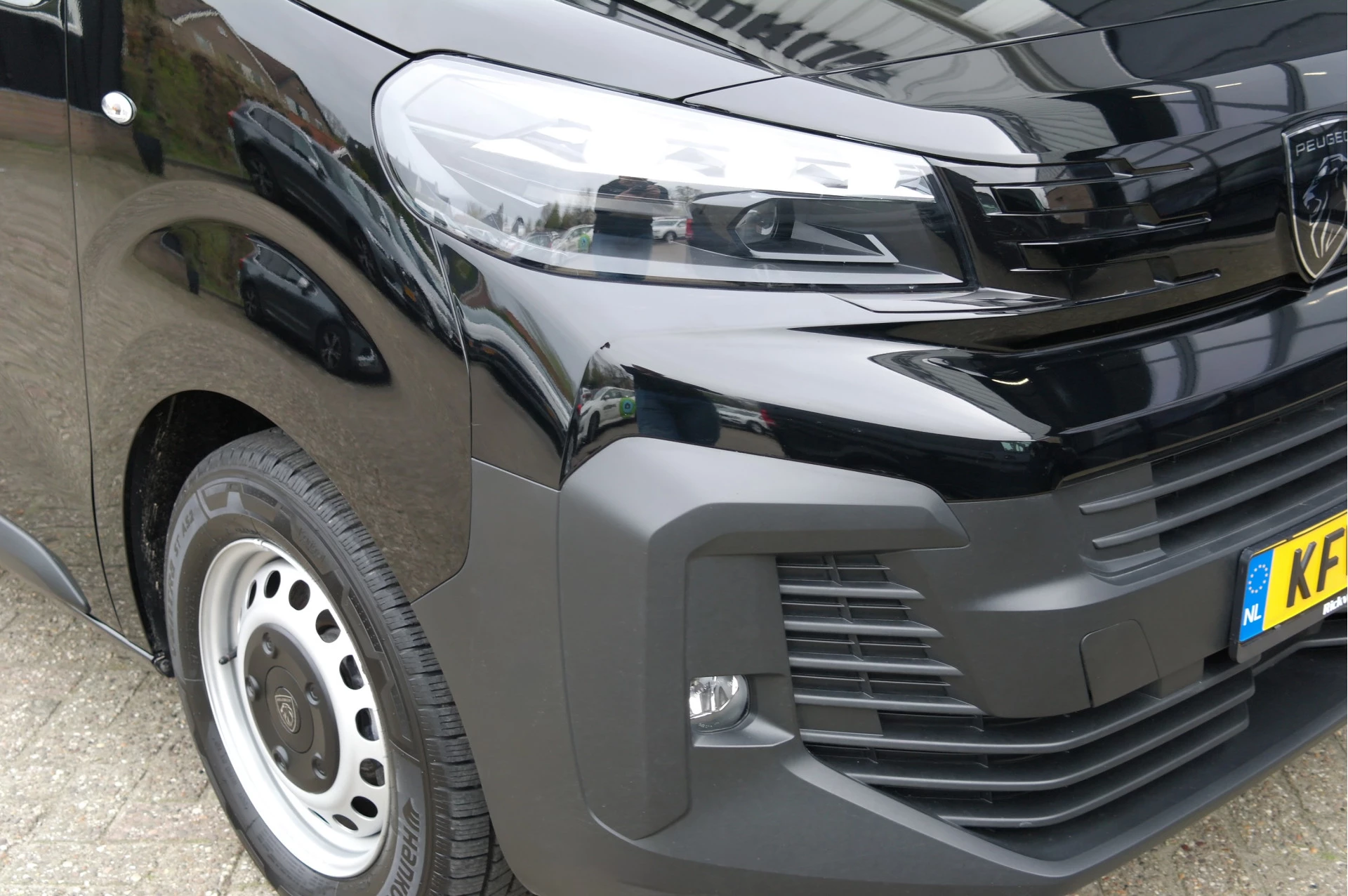 Hoofdafbeelding Peugeot e-Expert