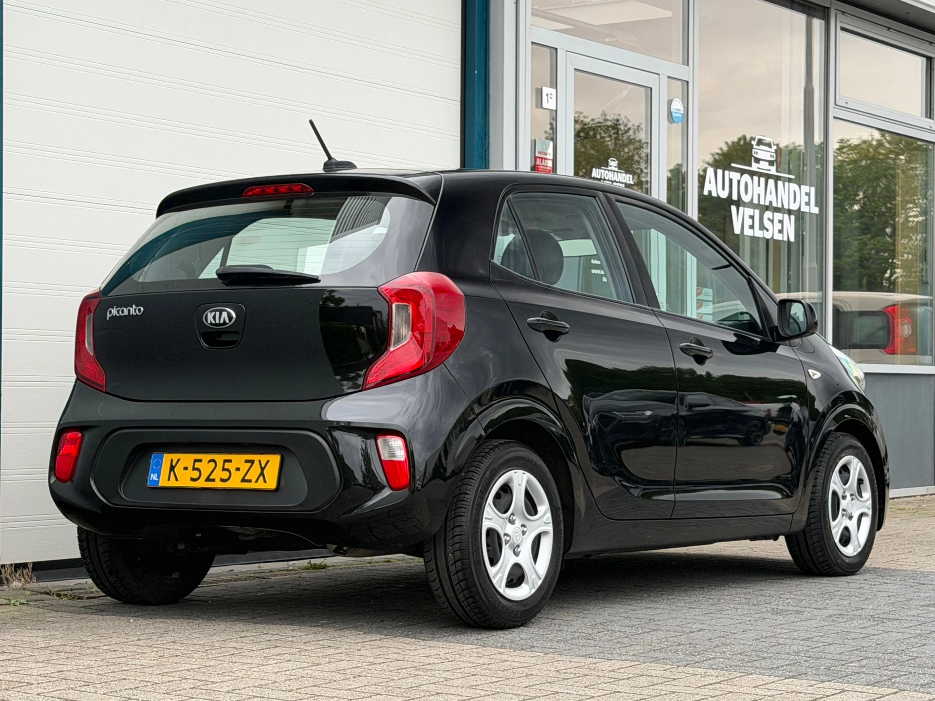 Hoofdafbeelding Kia Picanto