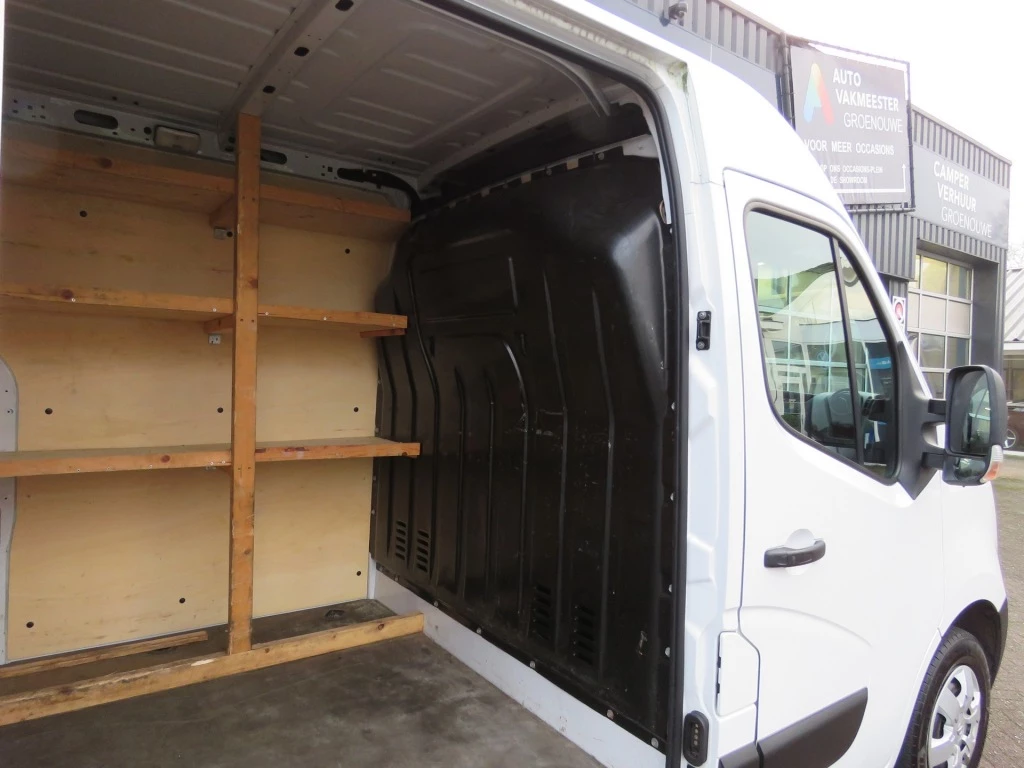 Hoofdafbeelding Nissan NV400