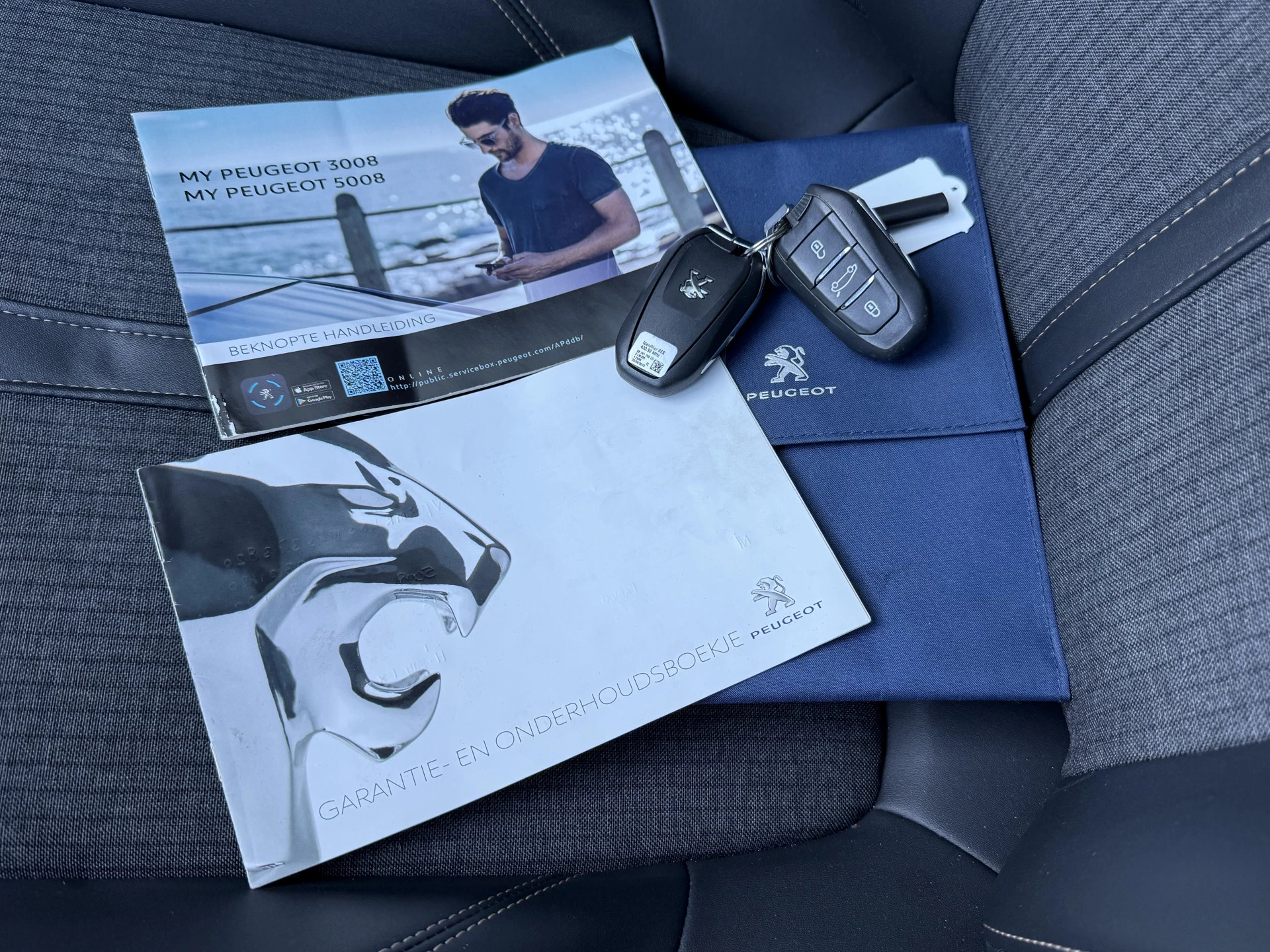 Hoofdafbeelding Peugeot 5008
