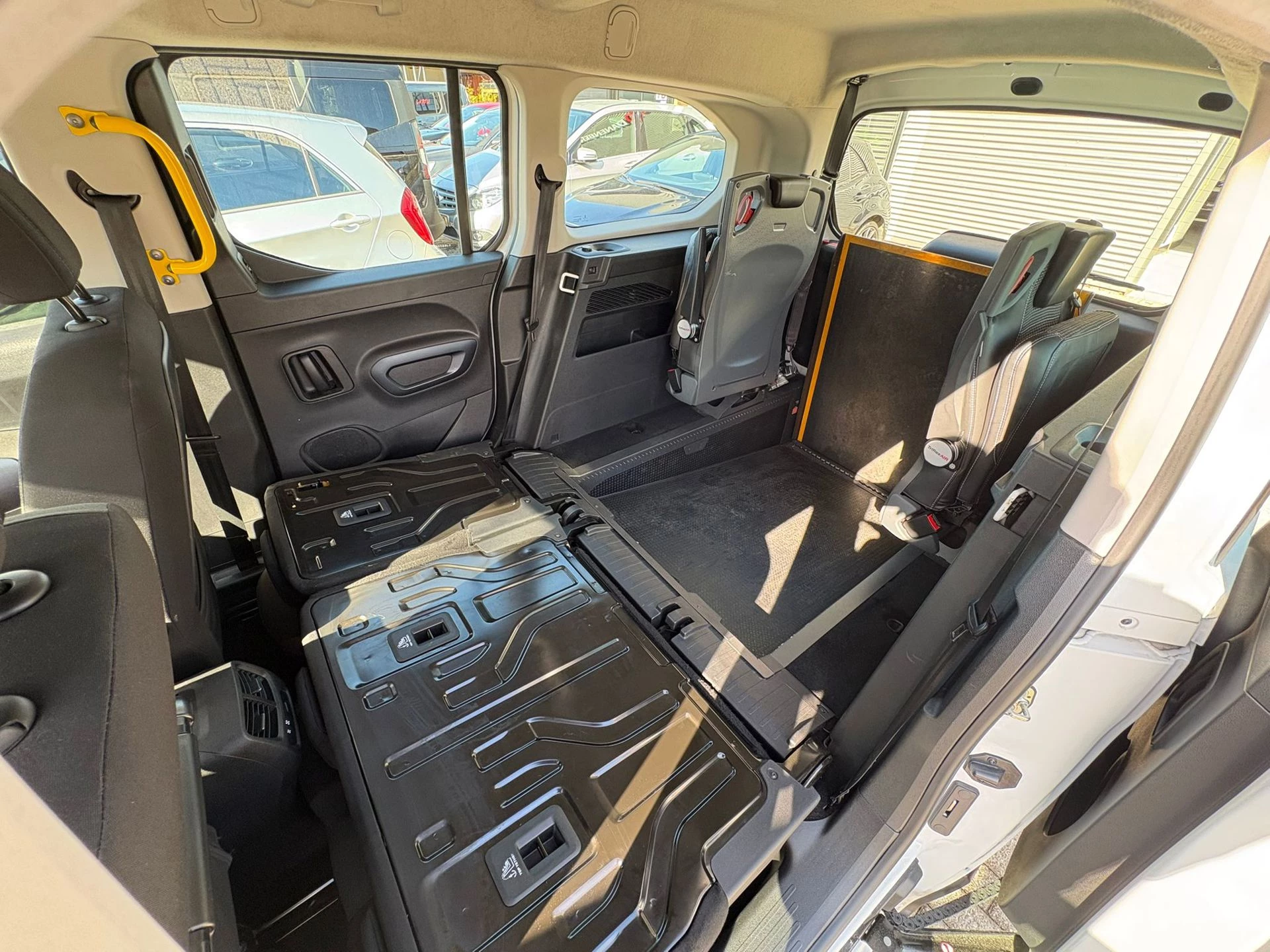 Hoofdafbeelding Peugeot Rifter