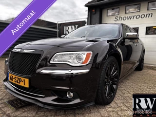 Hoofdafbeelding Chrysler 300C Chrysler 300C  3.6 V6 Executive / Lancia Thema*FULL OPTION*