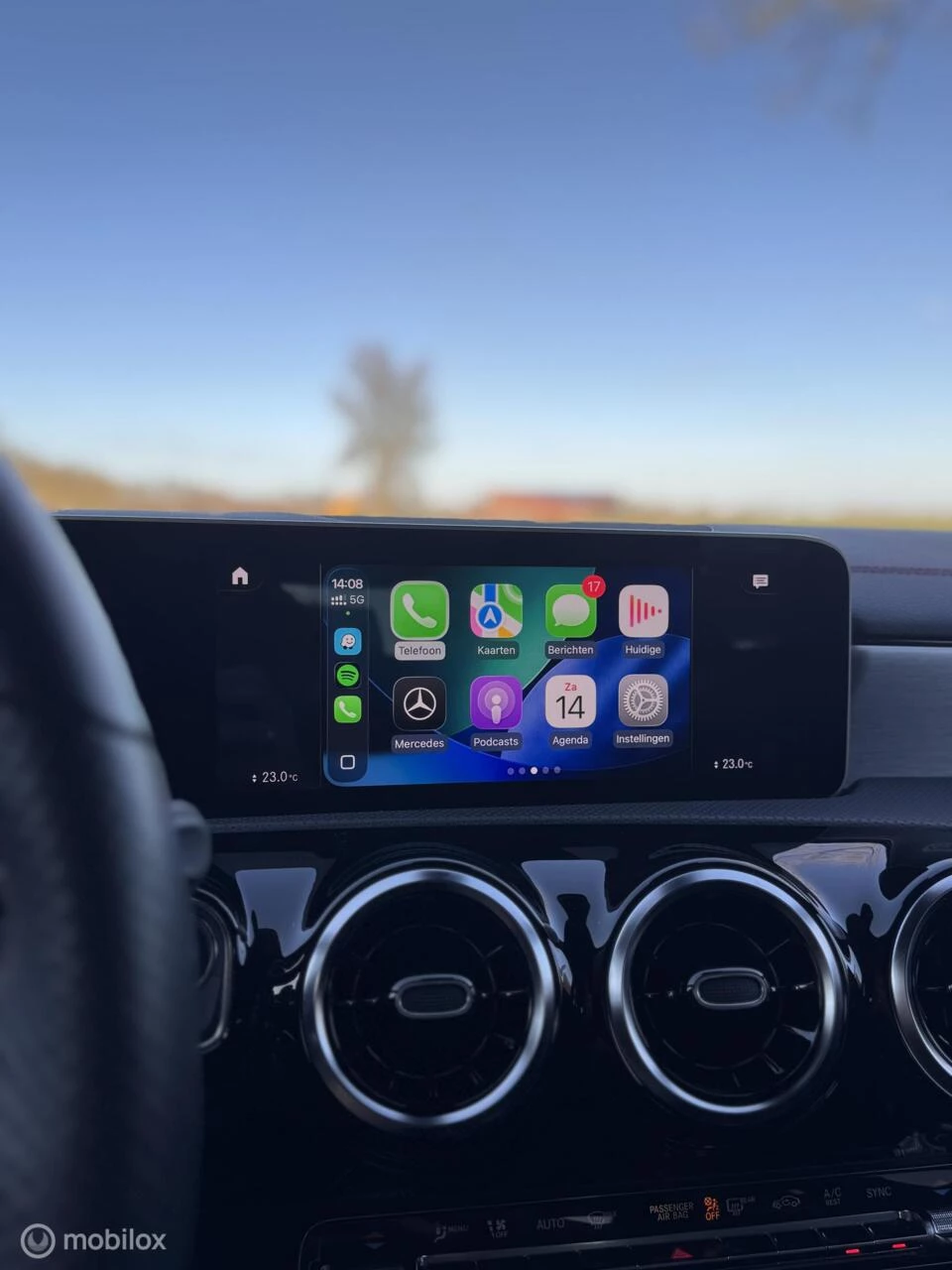 Hoofdafbeelding Mercedes-Benz CLA