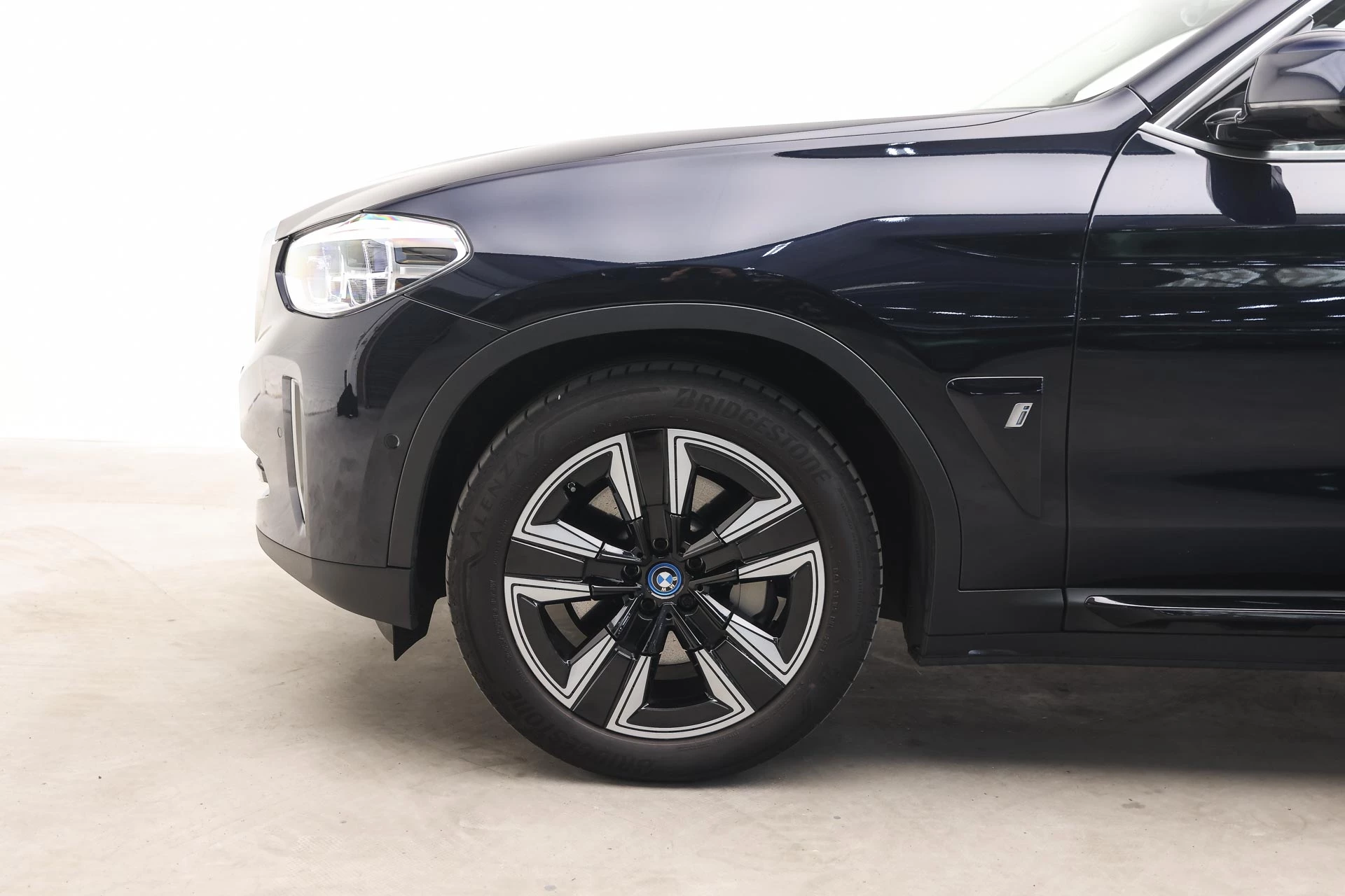 Hoofdafbeelding BMW iX3