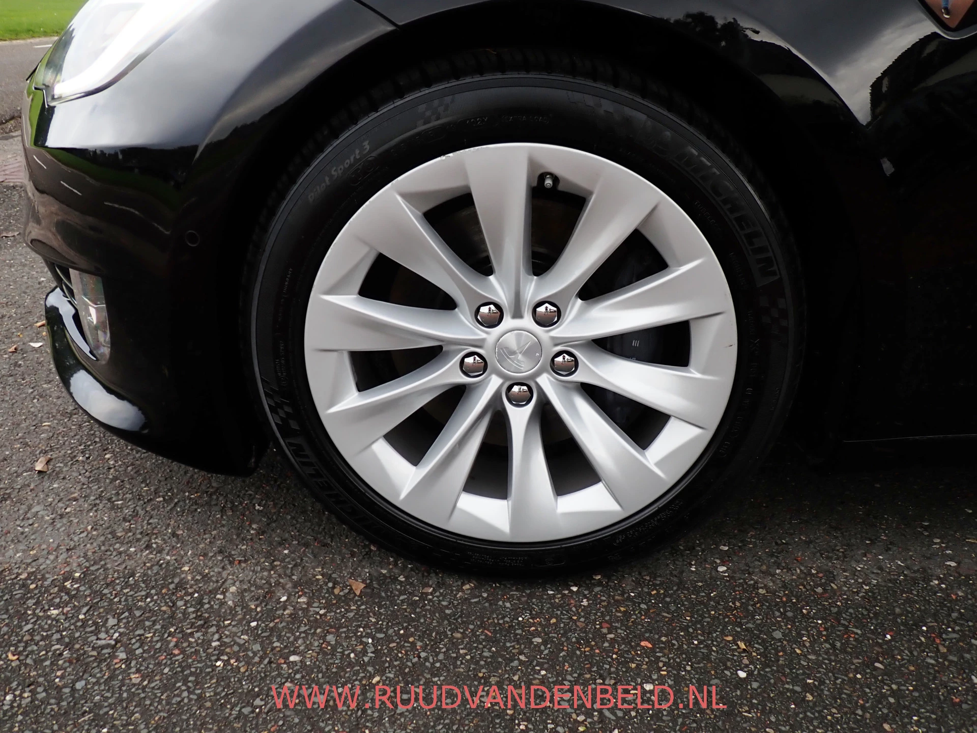 Hoofdafbeelding Tesla Model S