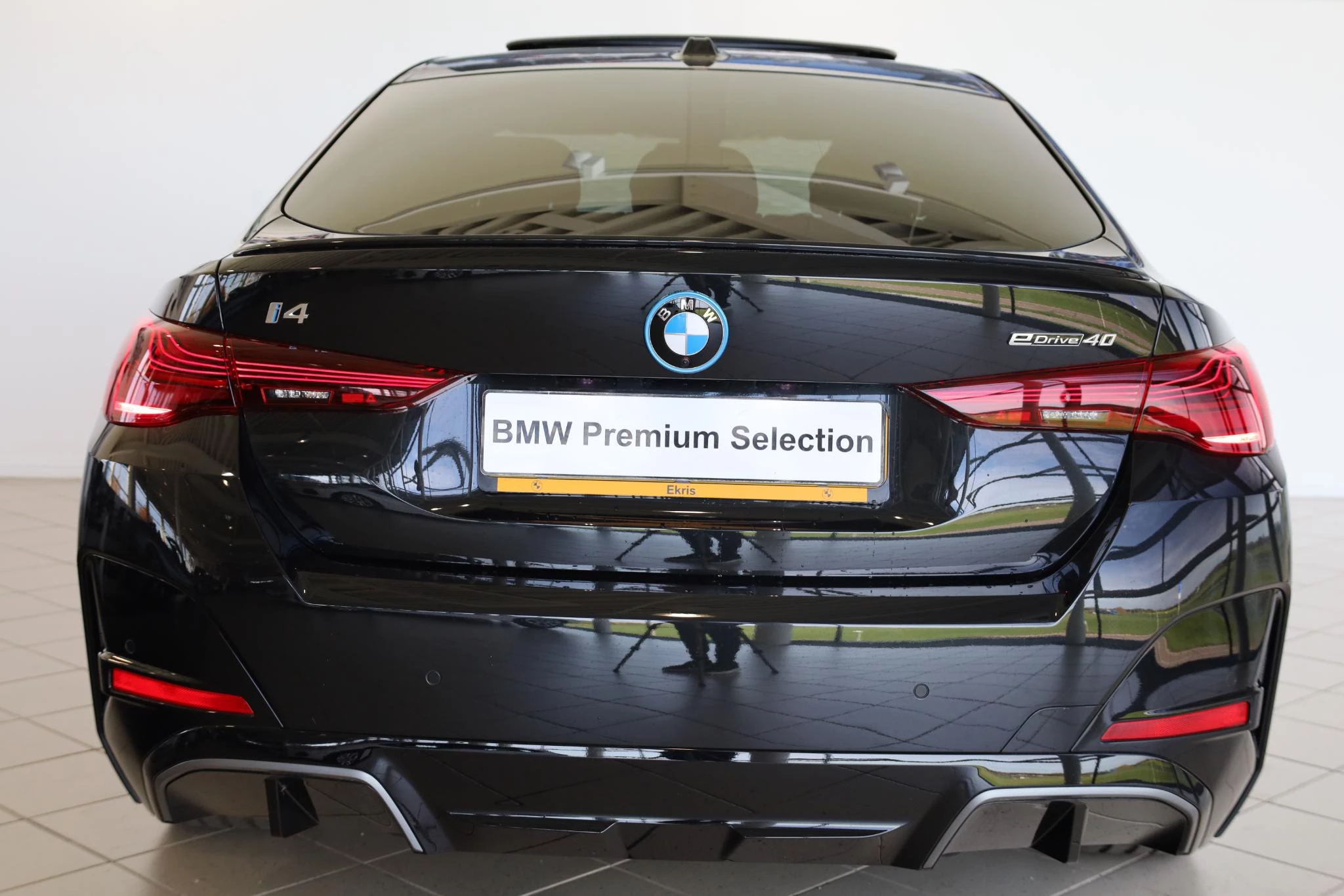 Hoofdafbeelding BMW i4