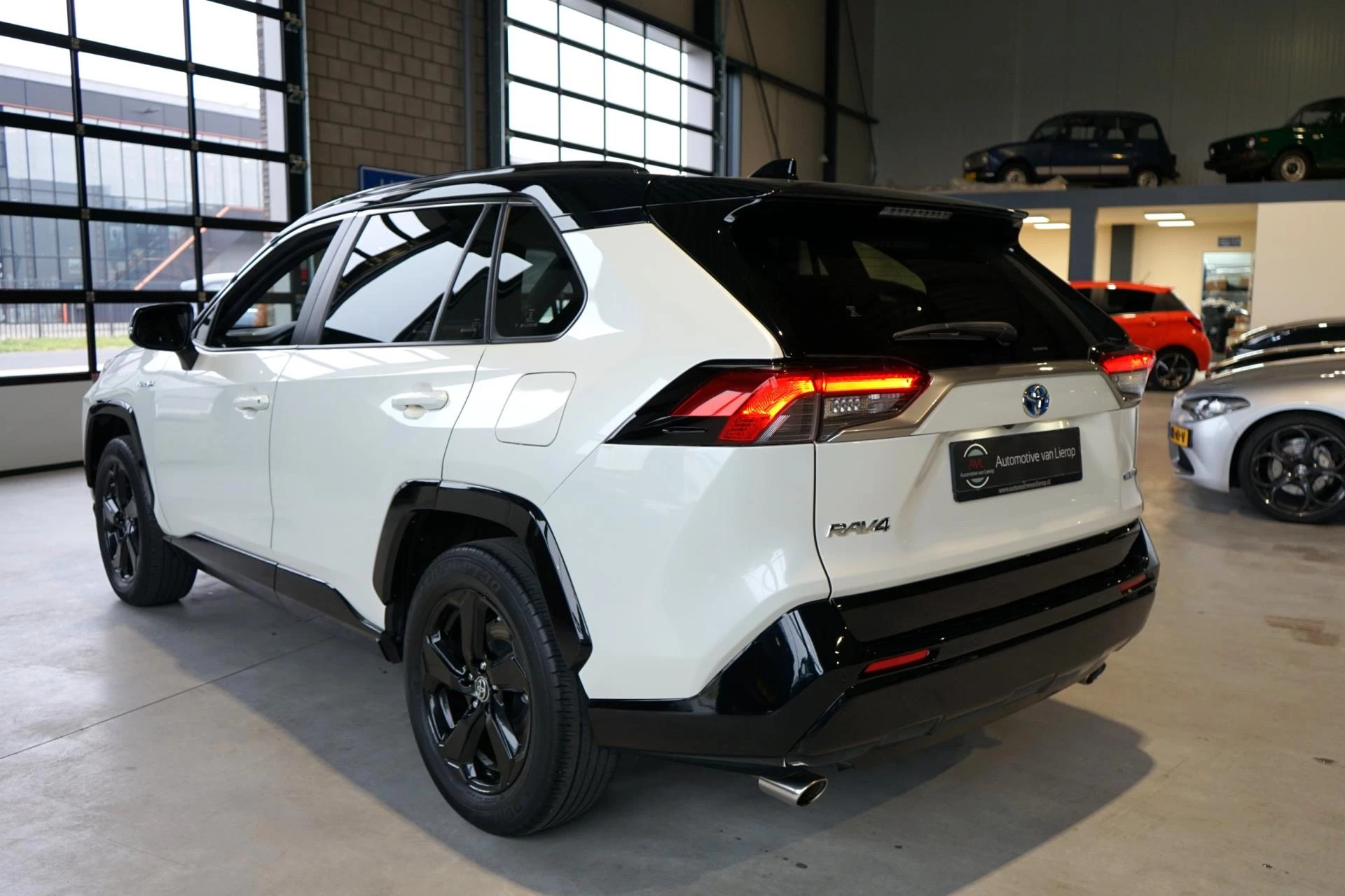Hoofdafbeelding Toyota RAV4