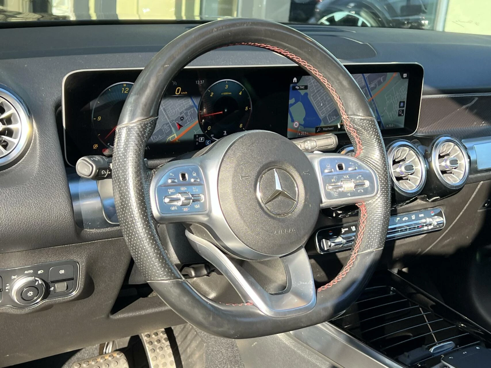 Hoofdafbeelding Mercedes-Benz GLB