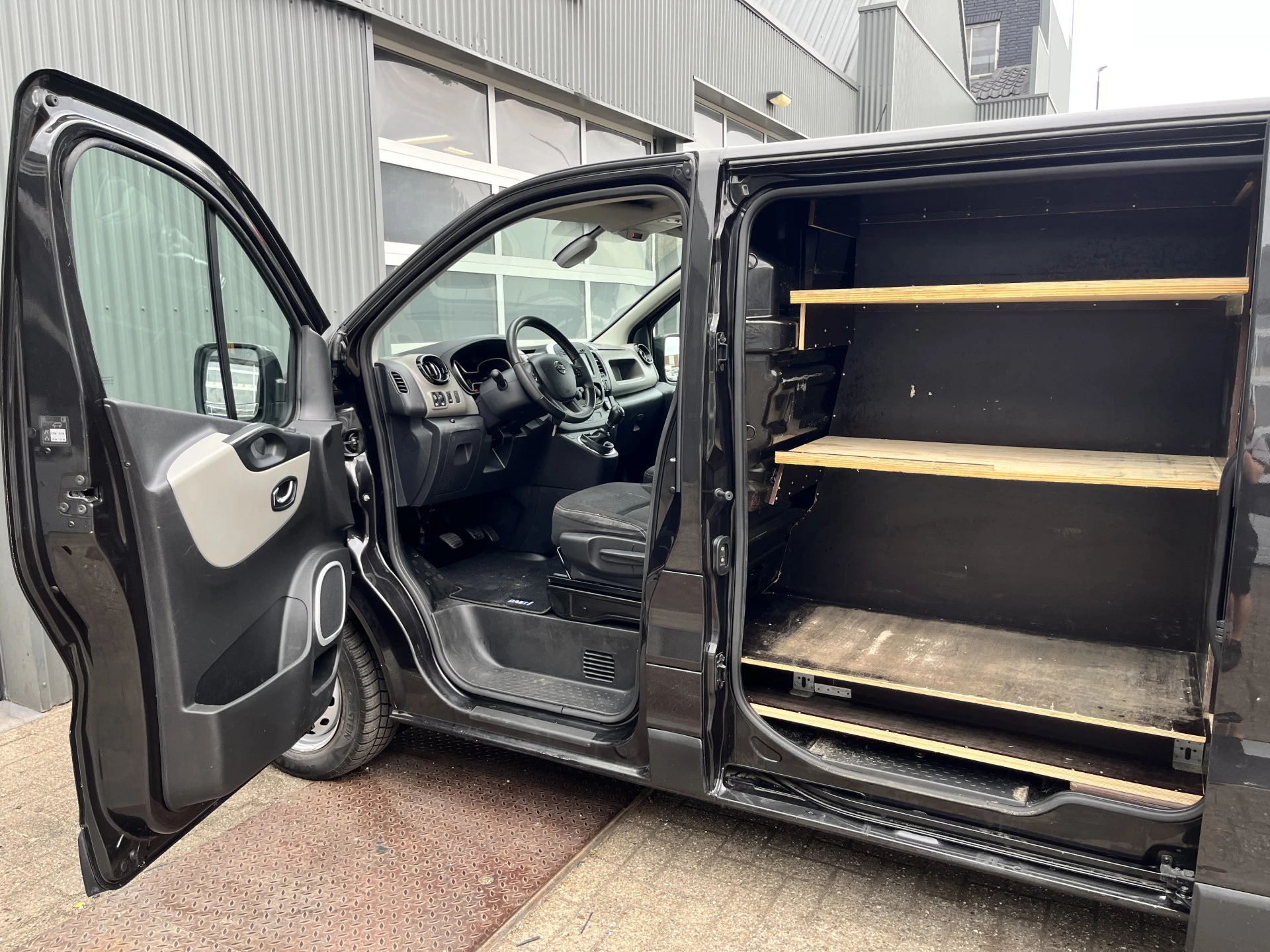 Hoofdafbeelding Nissan NV300