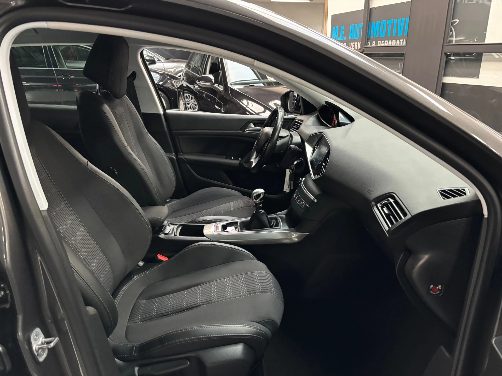 Hoofdafbeelding Peugeot 308