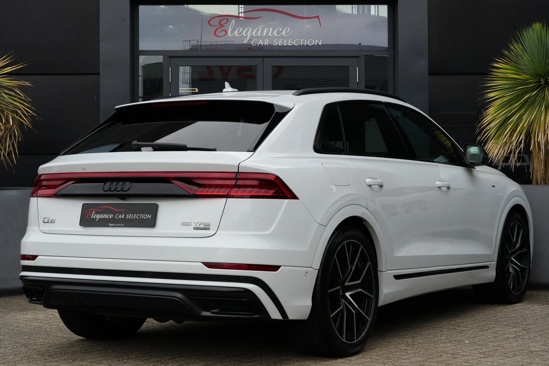 Hoofdafbeelding Audi Q8