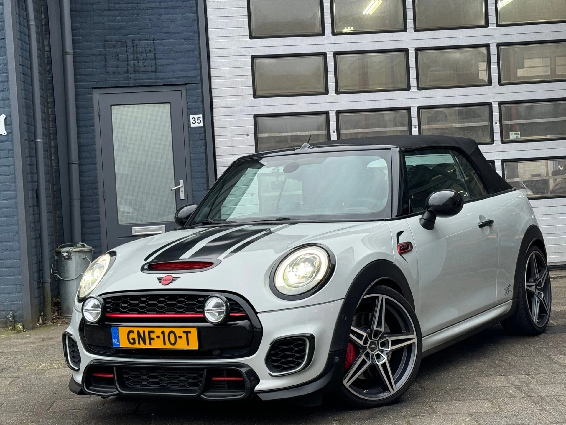 Hoofdafbeelding MINI Cooper Cabrio
