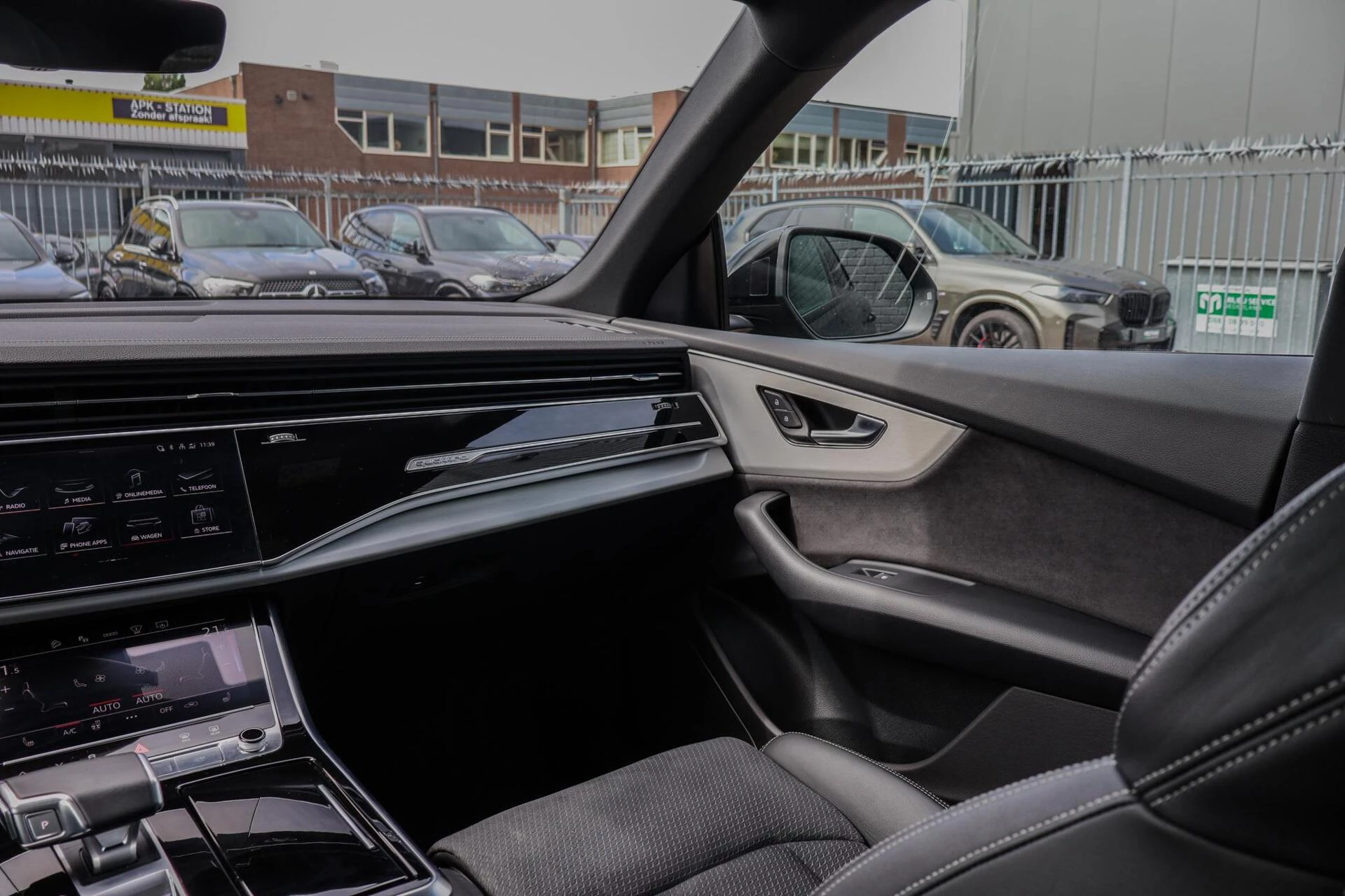 Hoofdafbeelding Audi Q8