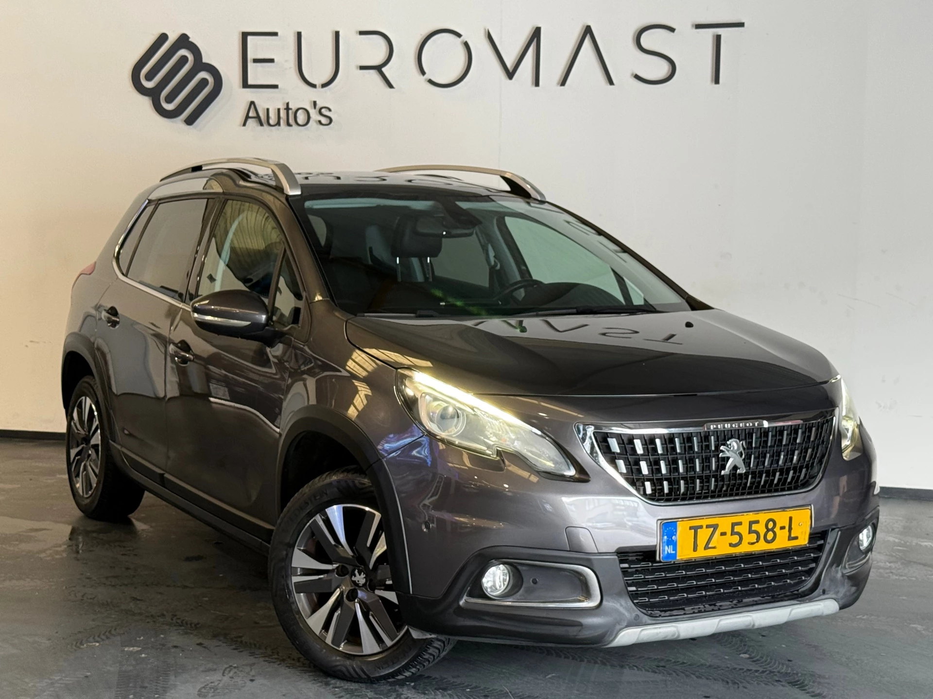 Hoofdafbeelding Peugeot 2008