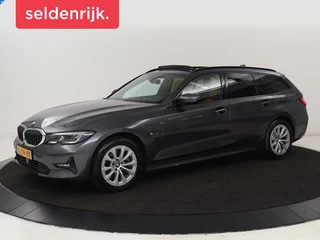 BMW 3-serie 320e Advantage | Panoramadak | Adaptive cruise |  LaserLight | Leder | Sportstoelen | Stoelverwarming | Camera | Carplay | Live Cockpit | Sfeerverlichting | Navigatie | Keyless | PHEV | Plug In