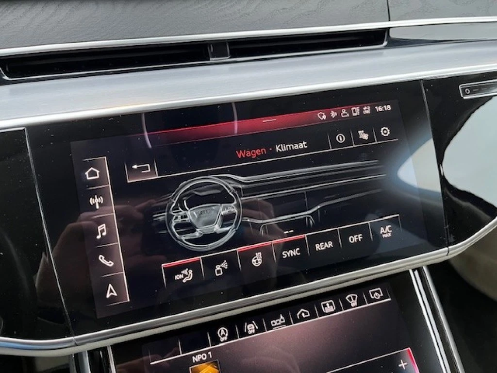 Hoofdafbeelding Audi A8