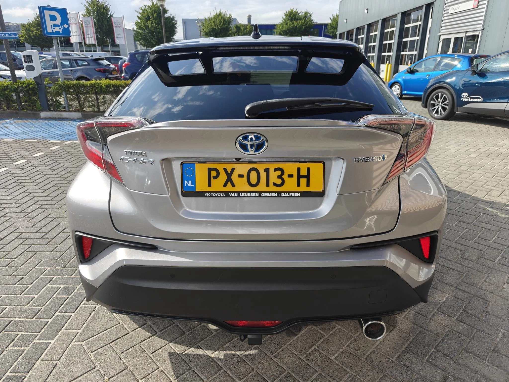 Hoofdafbeelding Toyota C-HR
