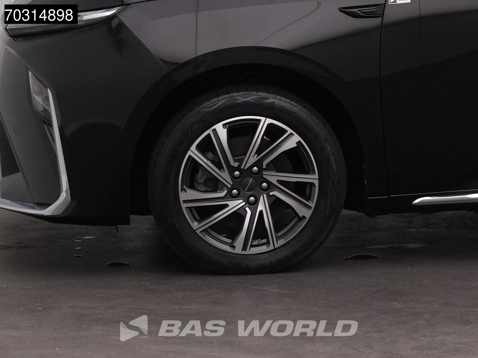 Hoofdafbeelding Maxus MIFA 9