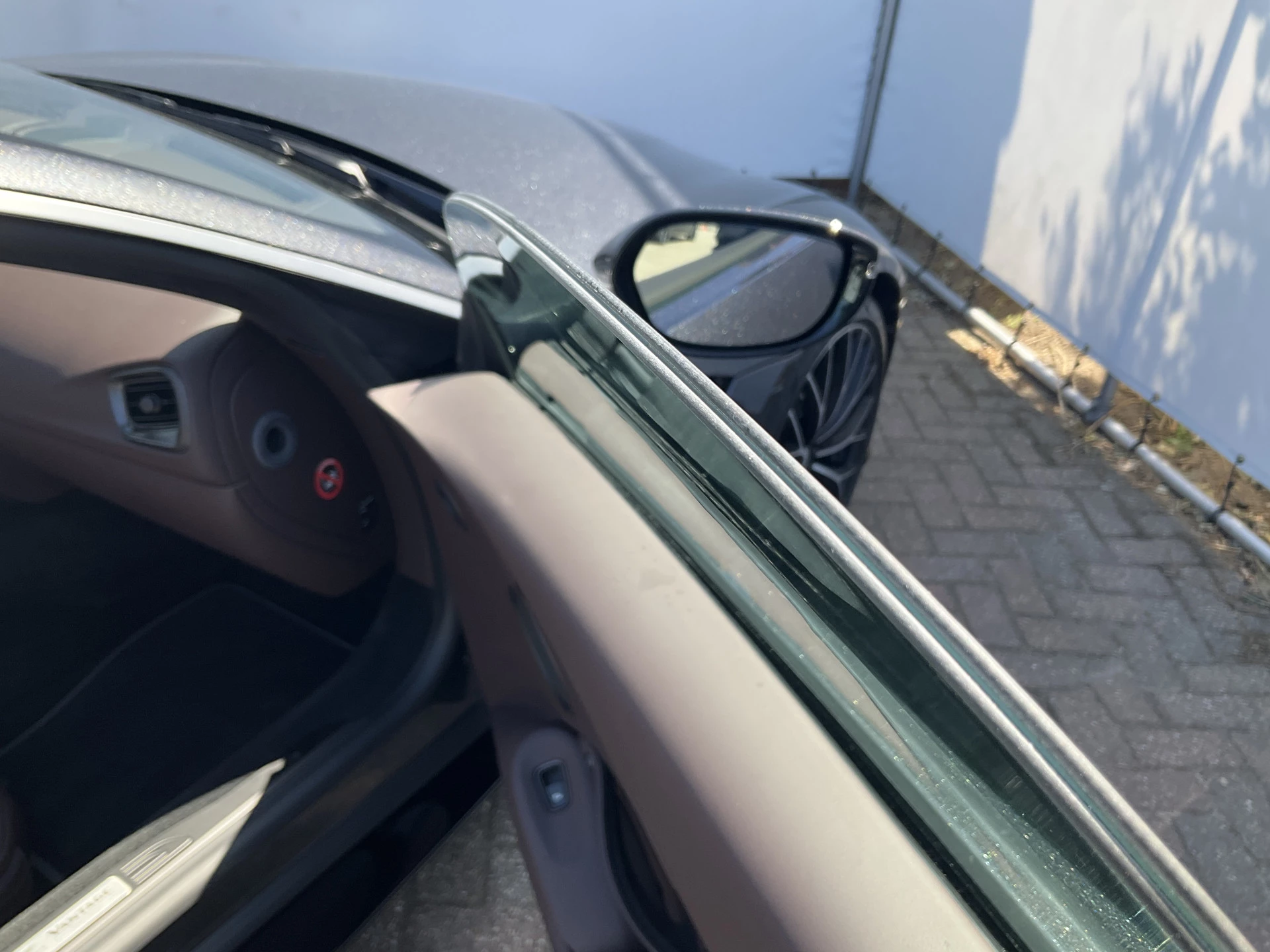 Hoofdafbeelding Aston Martin V8 Vantage