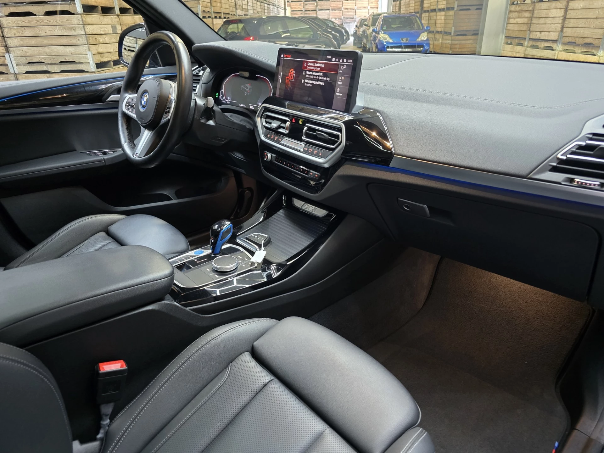 Hoofdafbeelding BMW iX3
