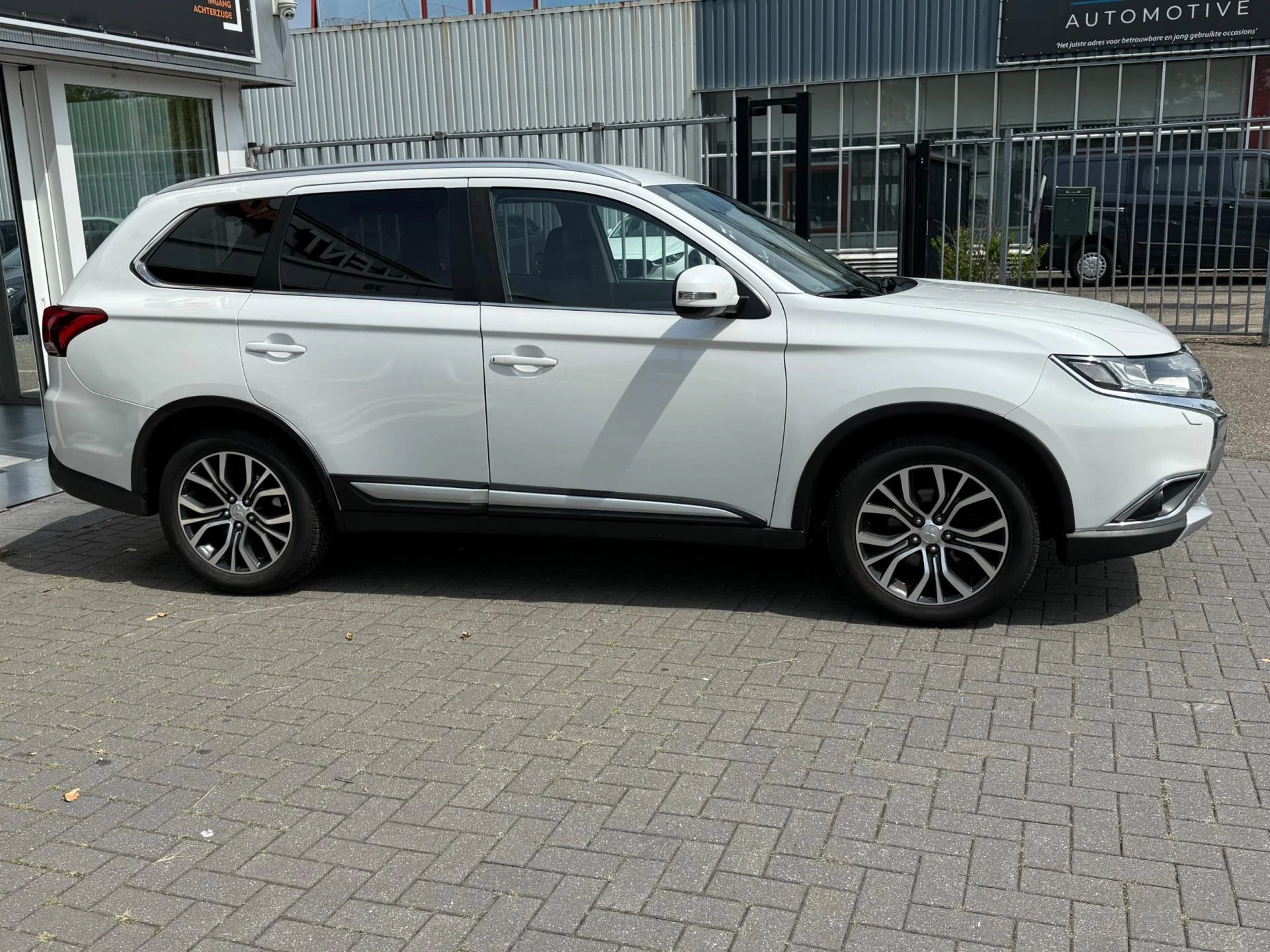 Hoofdafbeelding Mitsubishi Outlander