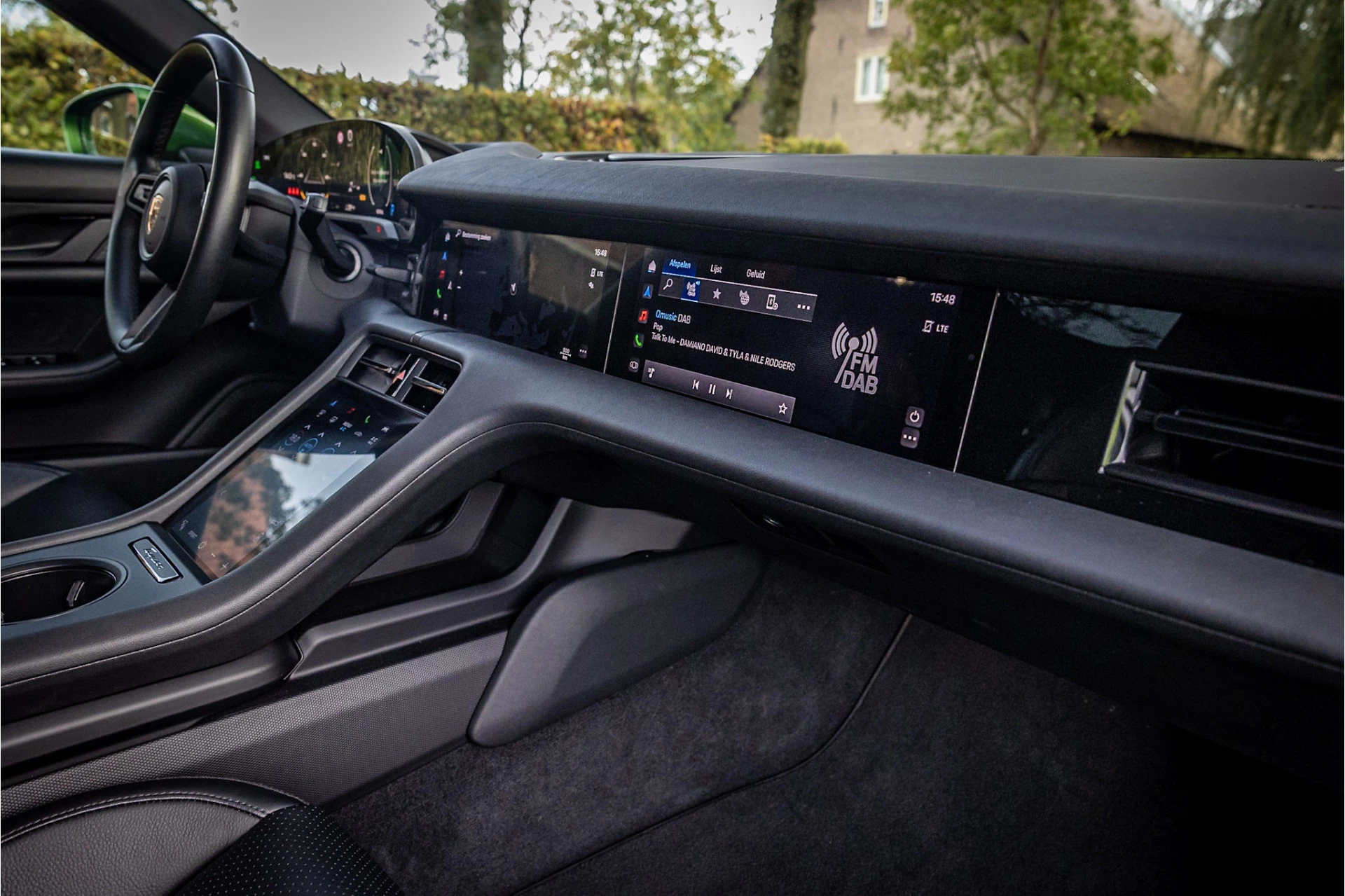 Hoofdafbeelding Porsche Taycan