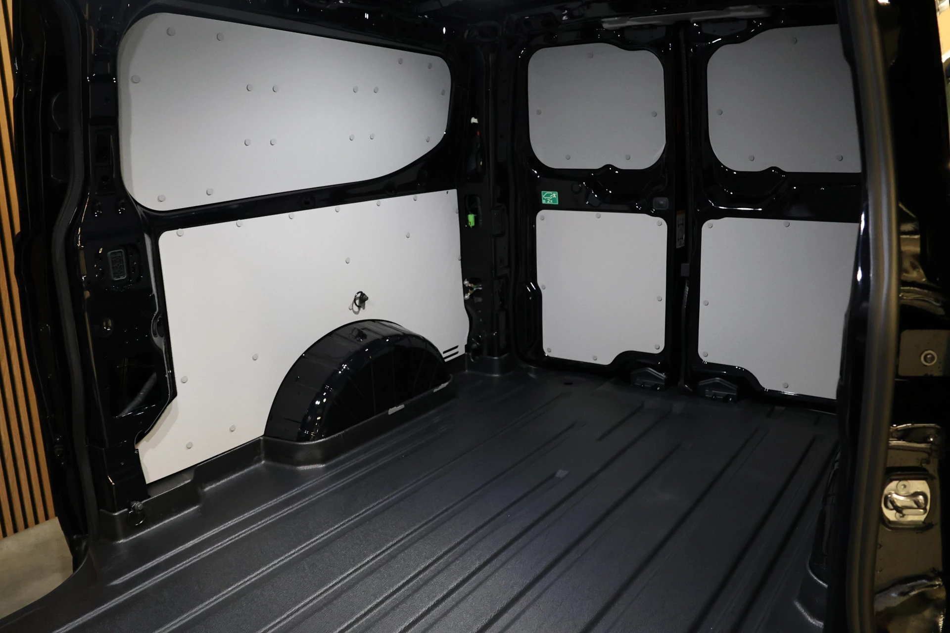 Hoofdafbeelding Ford E-Transit Custom