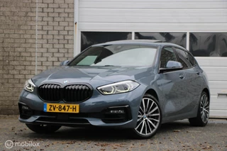 BMW 118i High Executive 2019 Schuifdak|HUD|Harman Kardon
