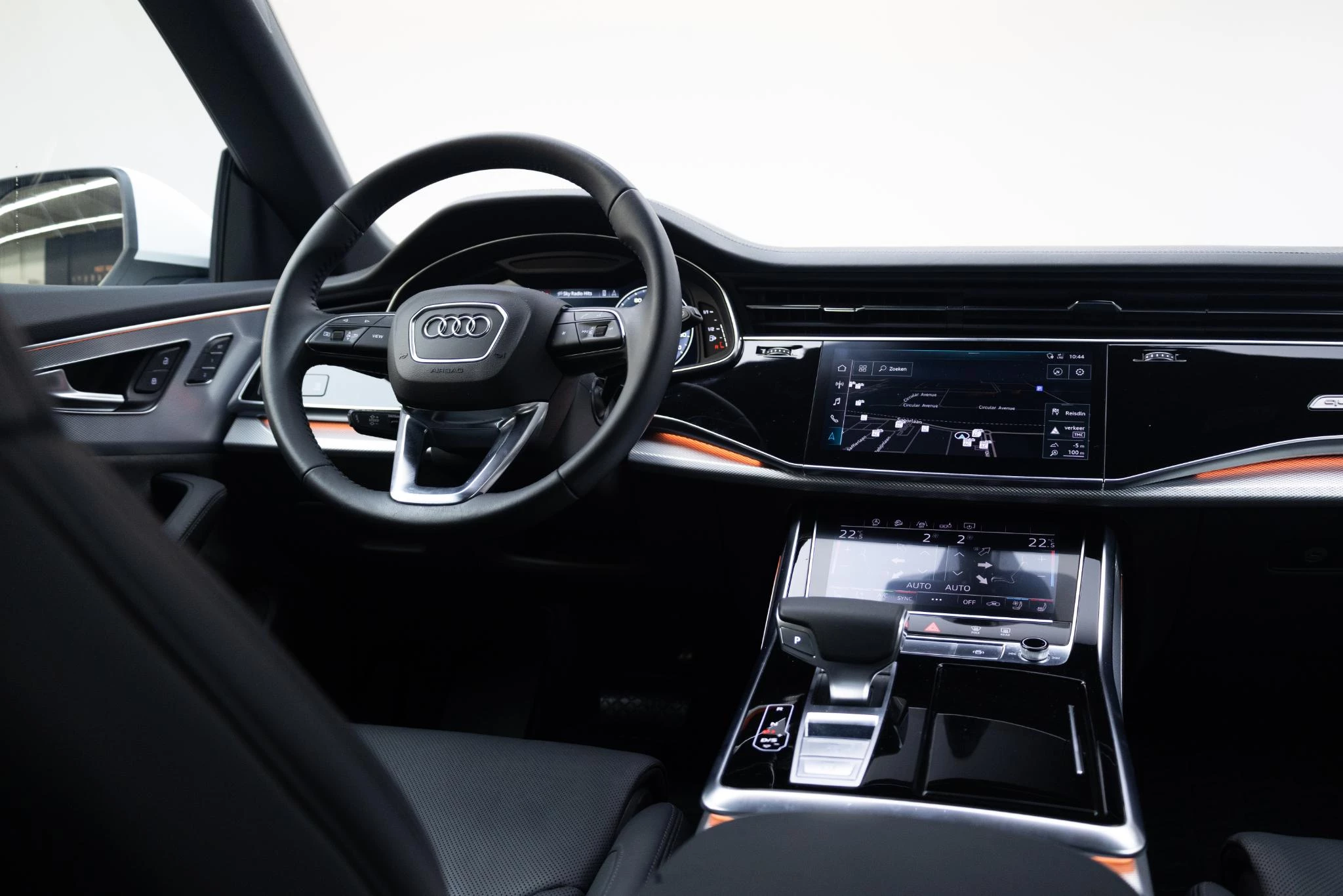 Hoofdafbeelding Audi Q8