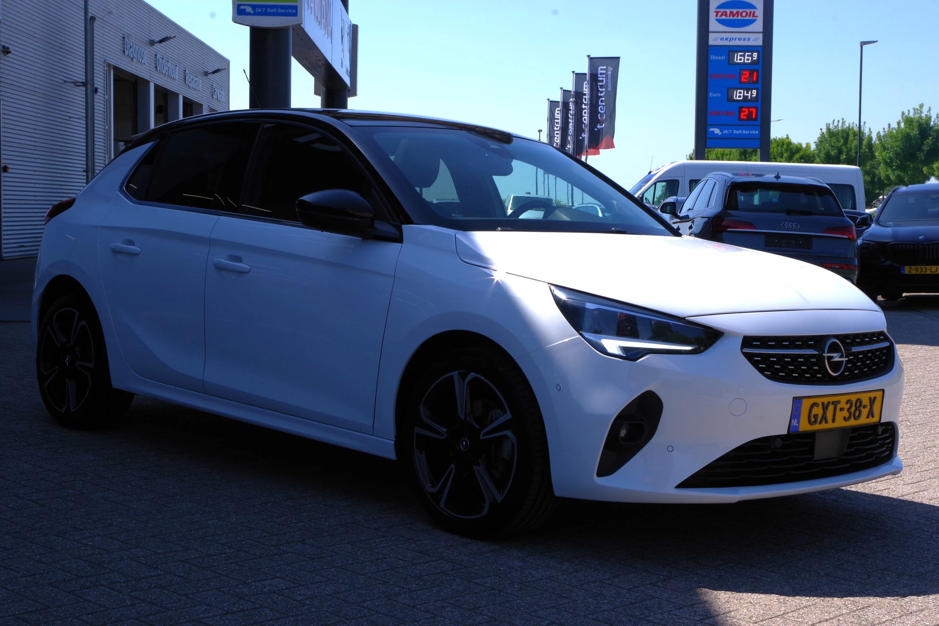 Hoofdafbeelding Opel Corsa