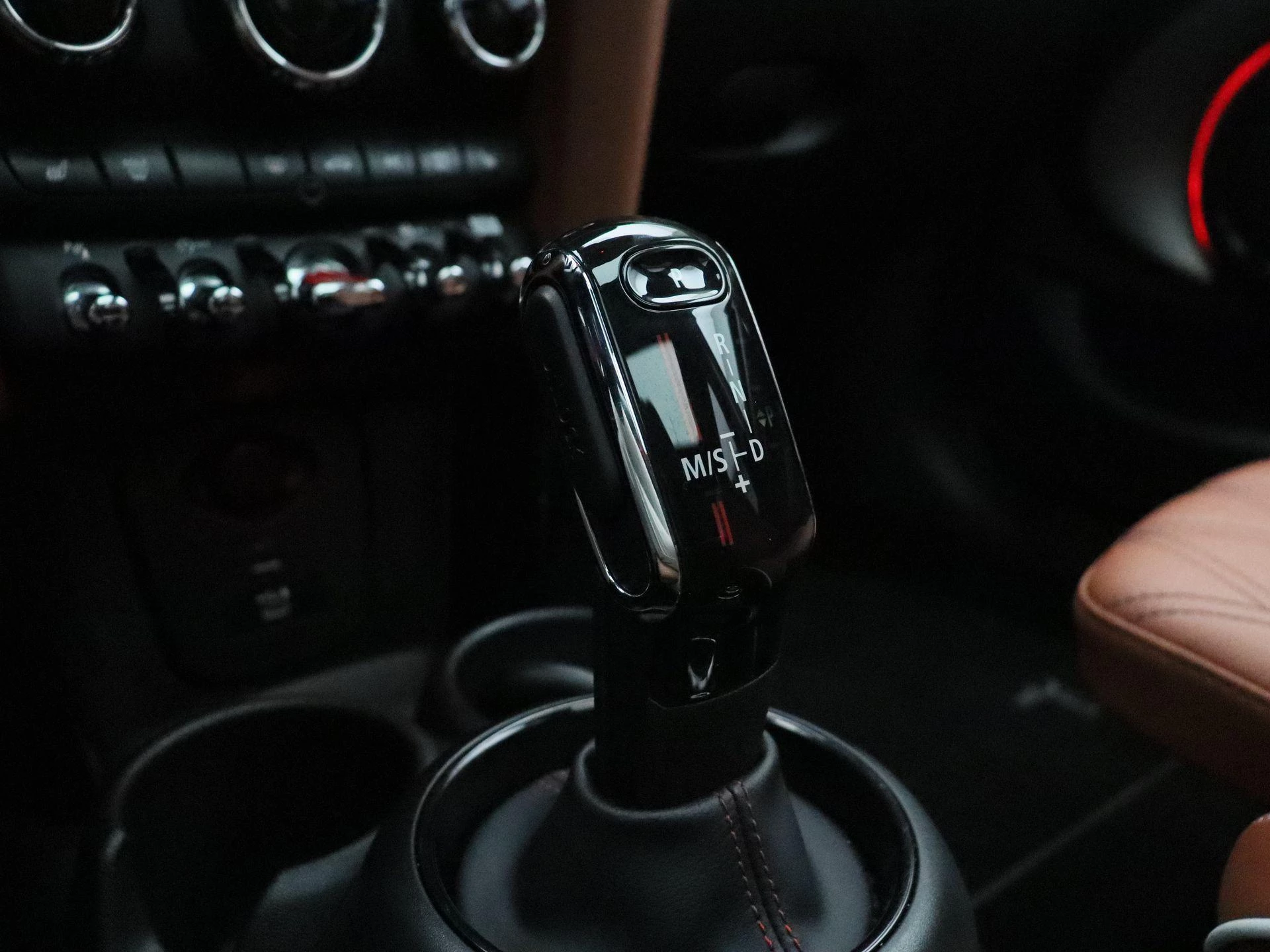 Hoofdafbeelding MINI 5-deurs