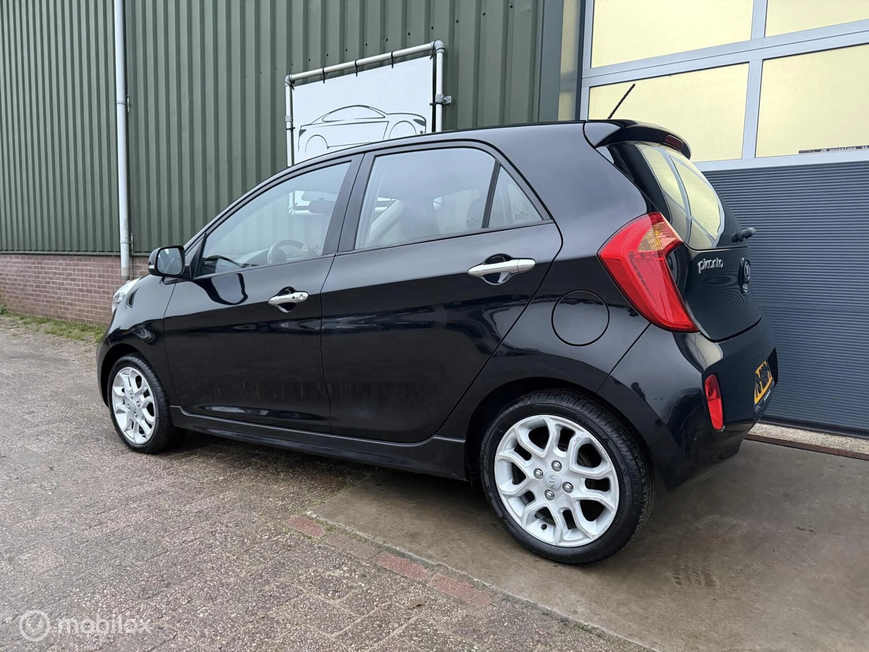 Hoofdafbeelding Kia Picanto