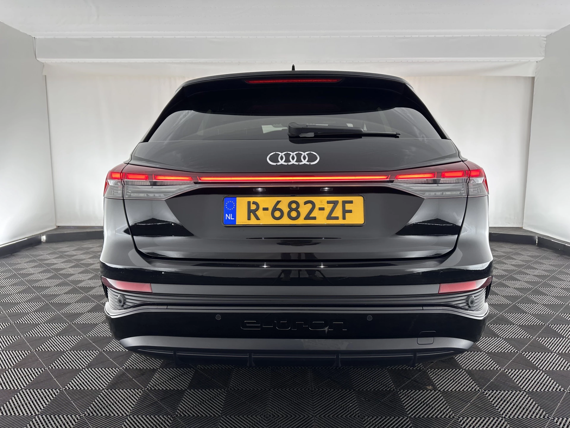 Hoofdafbeelding Audi Q4 e-tron