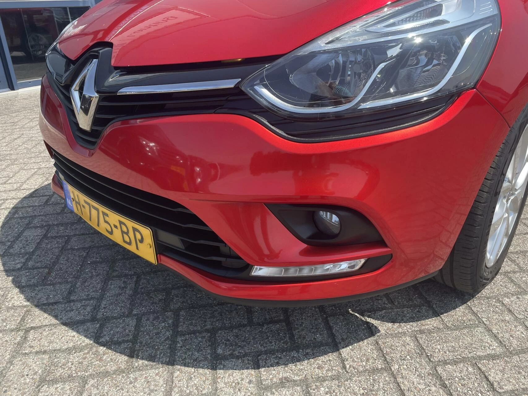 Hoofdafbeelding Renault Clio