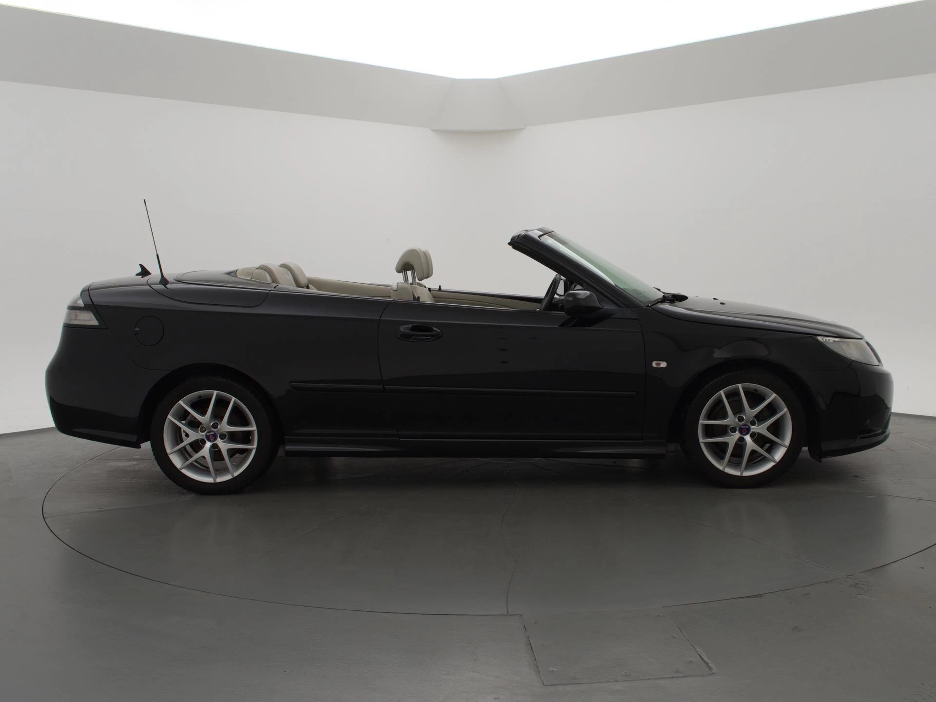 Hoofdafbeelding Saab 9-3