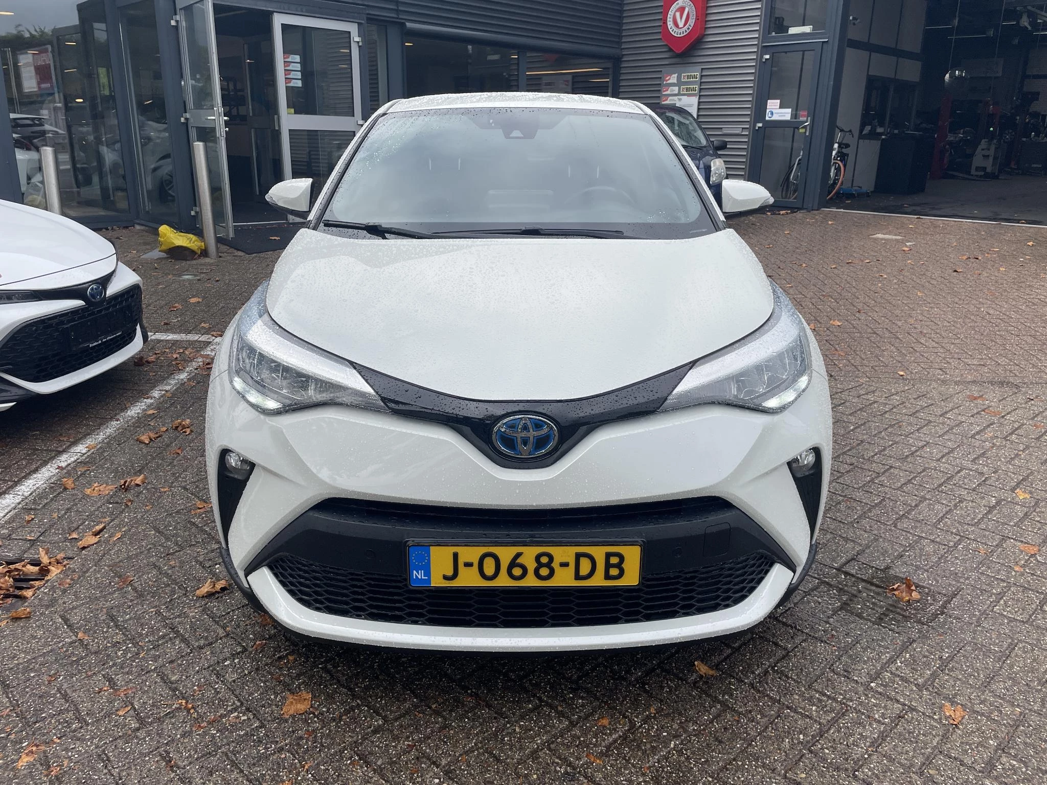 Hoofdafbeelding Toyota C-HR