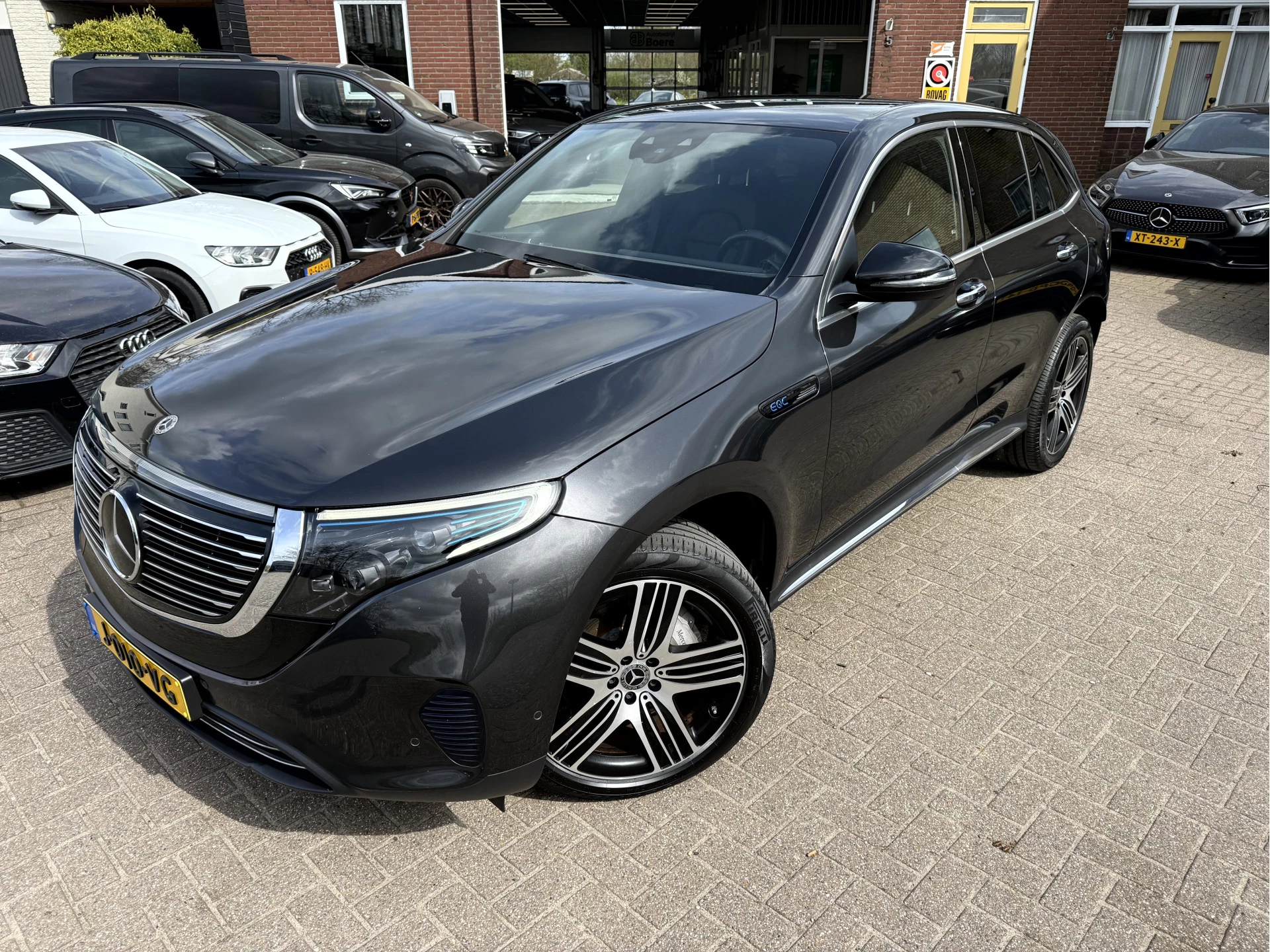 Hoofdafbeelding Mercedes-Benz EQC