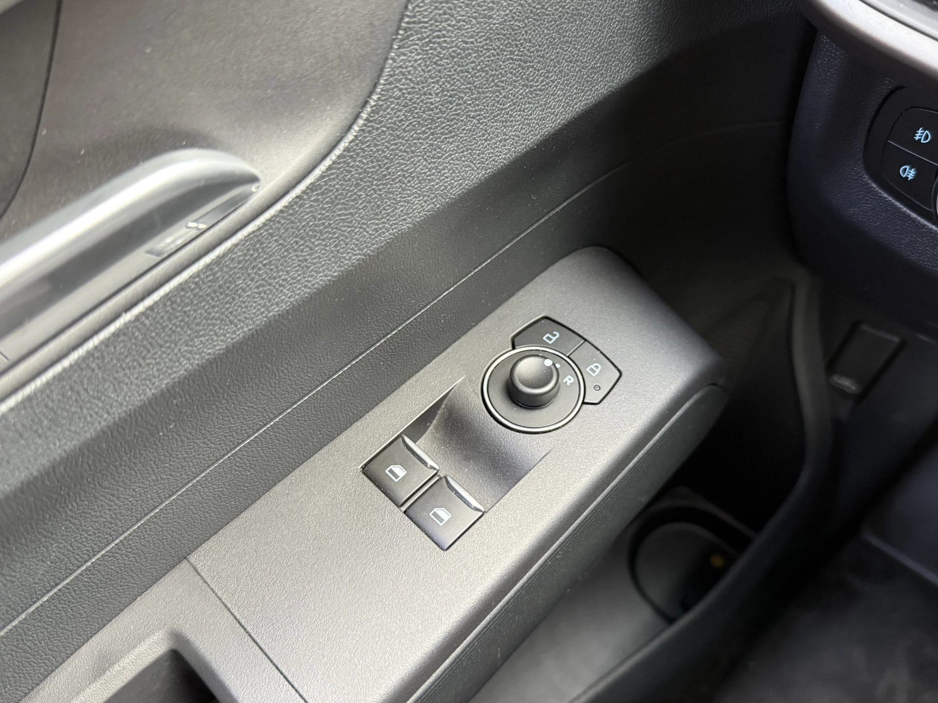 Hoofdafbeelding Ford Transit Courier