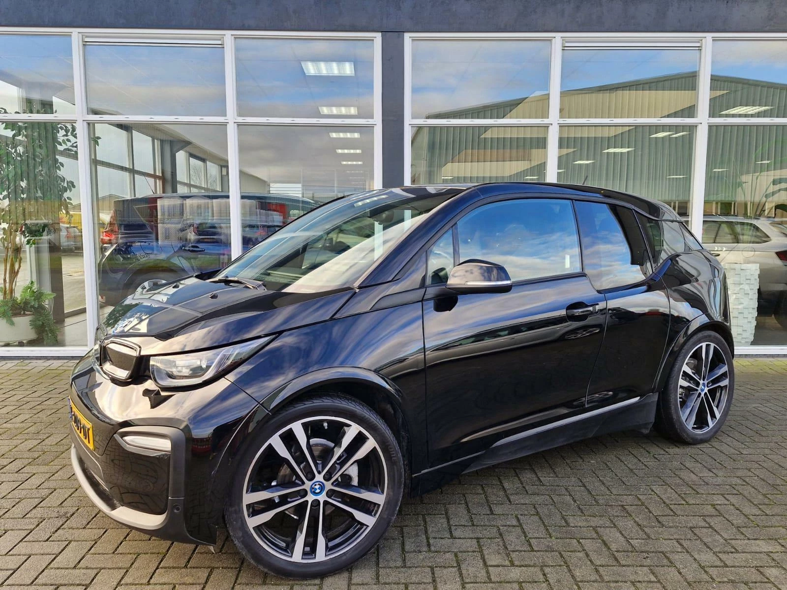 Hoofdafbeelding BMW i3