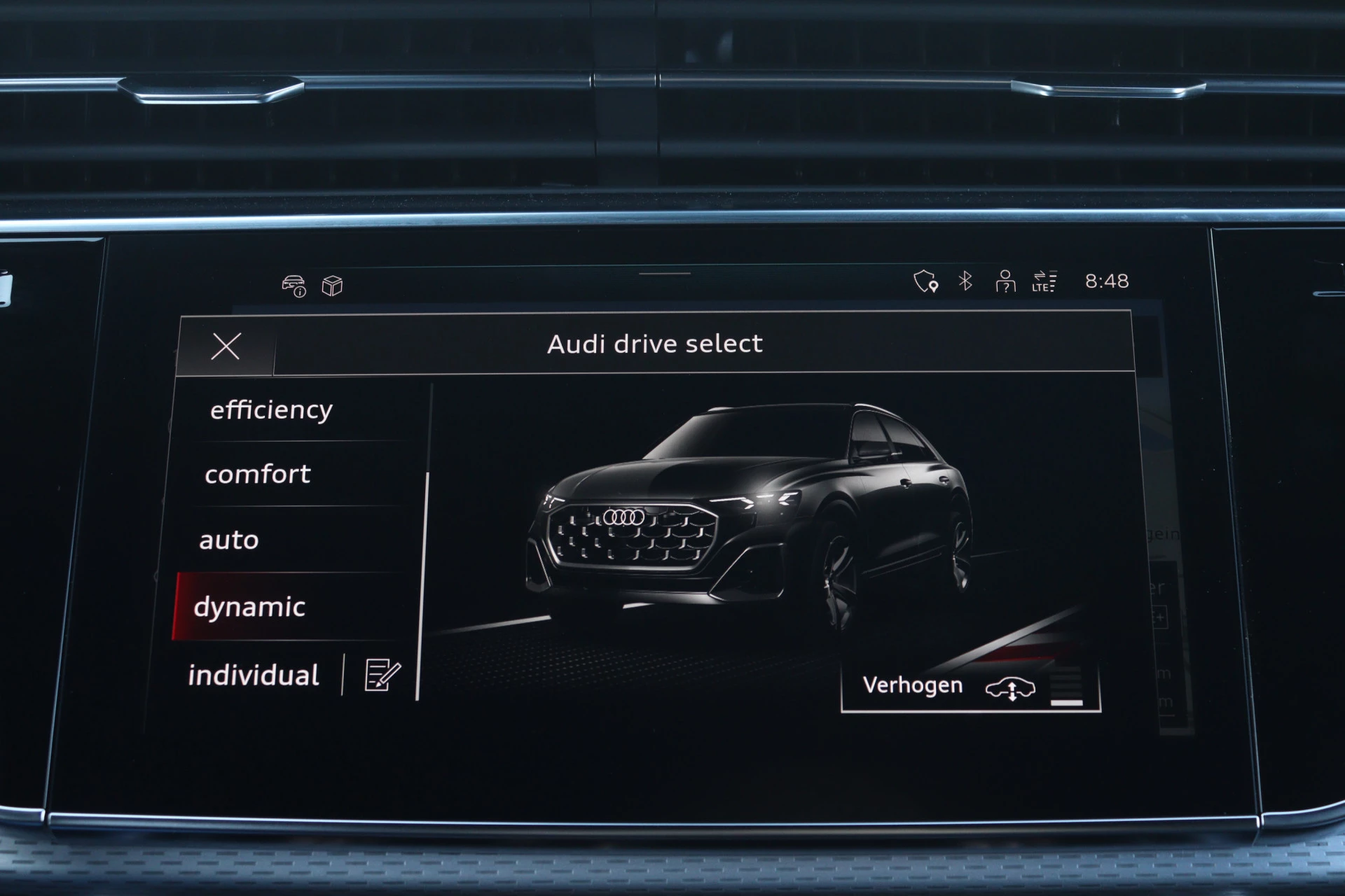 Hoofdafbeelding Audi Q8