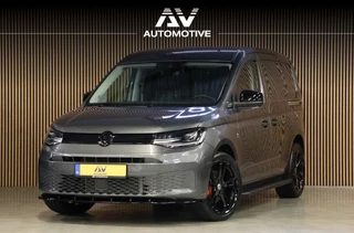 Volkswagen Caddy Cargo 2.0 TDI DSG R-Line | L+R Schuifdeur | ACC | Side Assist | Lane Assist | Virtual Cockpit | Camera | CarPlay | Stoelverwarming | LED Koplampen | Sidebars | Spoilerkit | DAB | Fabrieksgarantie | Facelift model | BPM Vrij