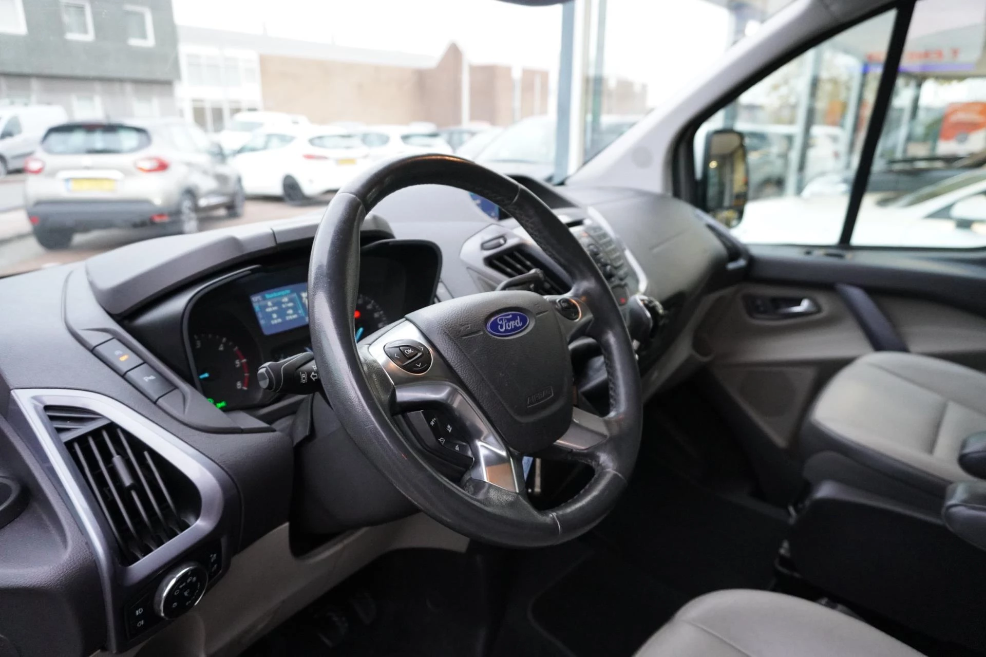 Hoofdafbeelding Ford Transit Custom