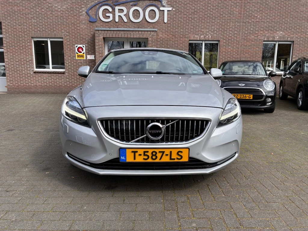 Hoofdafbeelding Volvo V40
