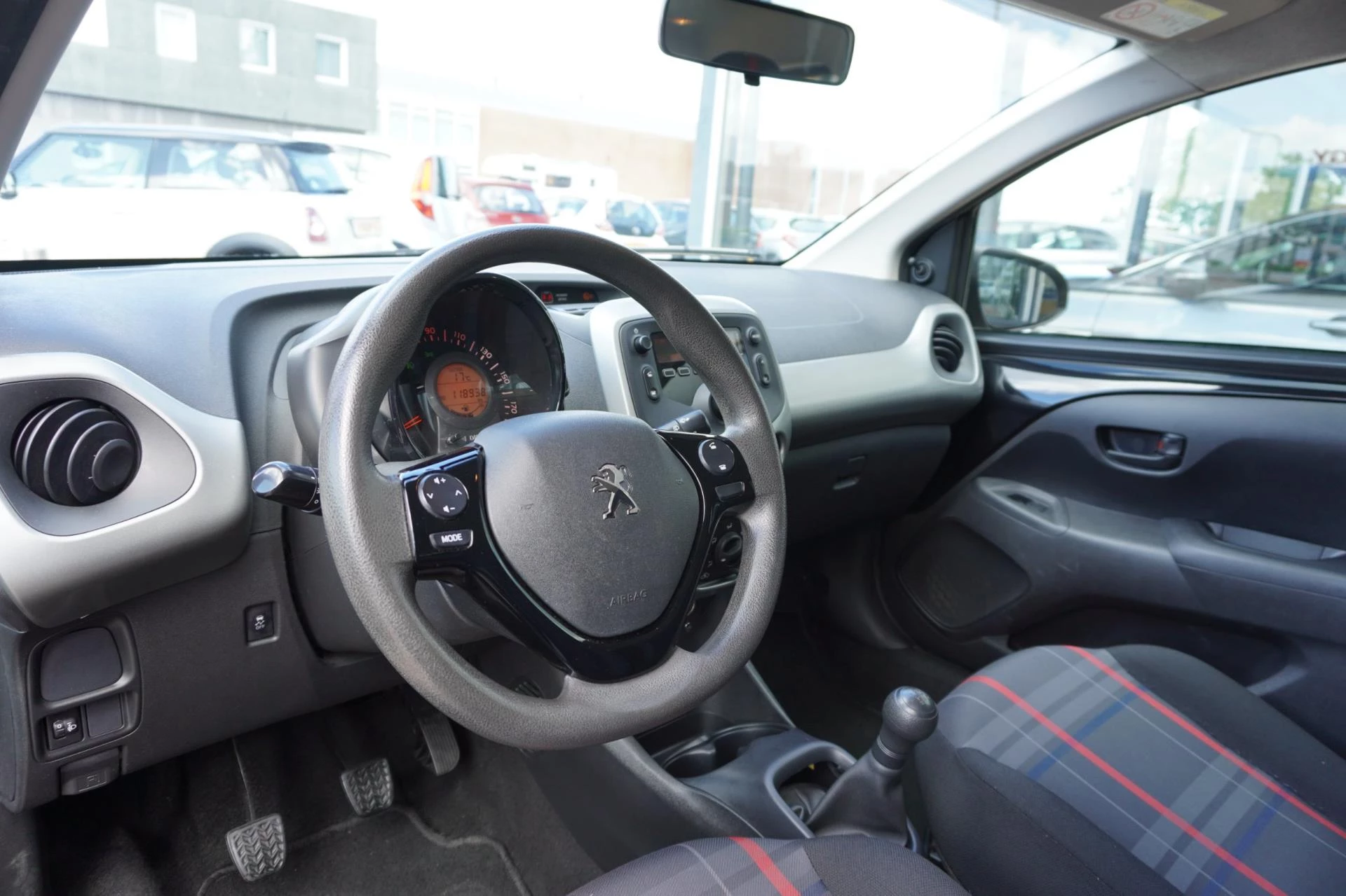 Hoofdafbeelding Peugeot 108