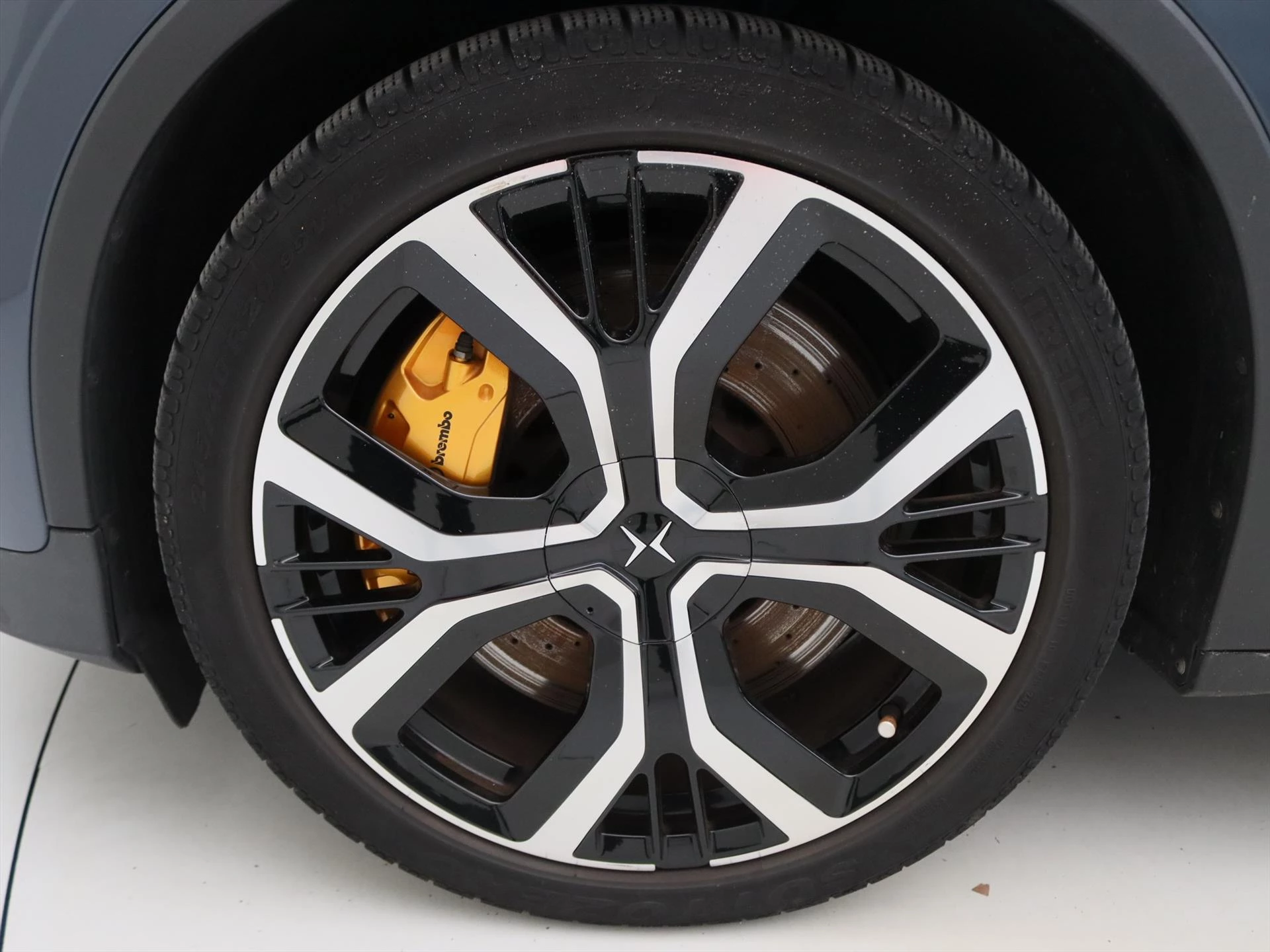 Hoofdafbeelding Polestar 2