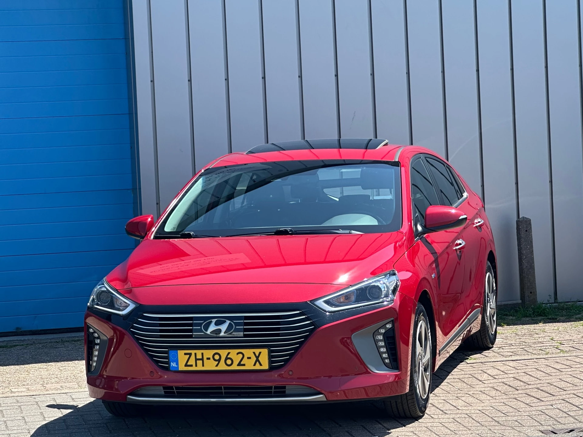 Hoofdafbeelding Hyundai IONIQ