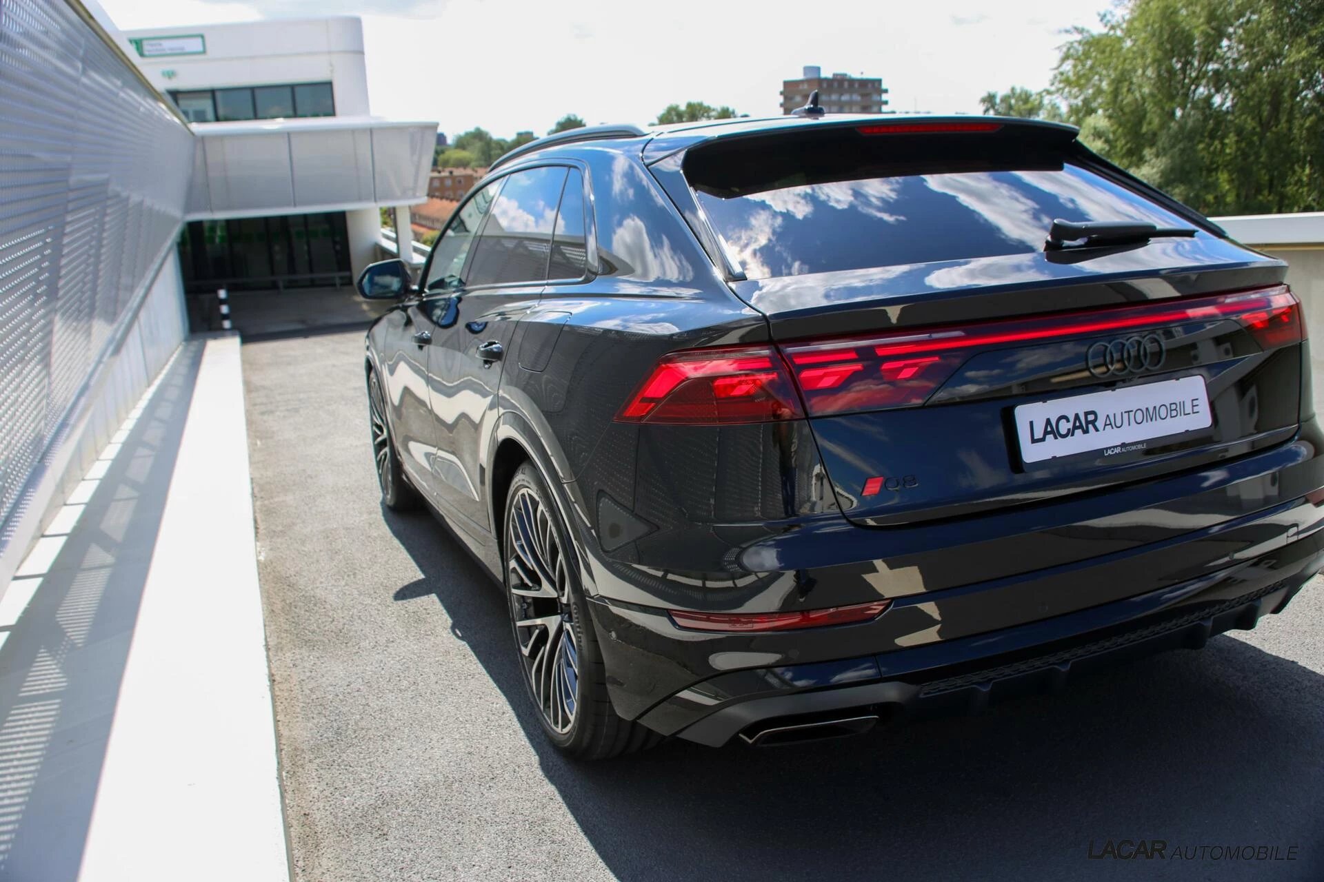 Hoofdafbeelding Audi Q8