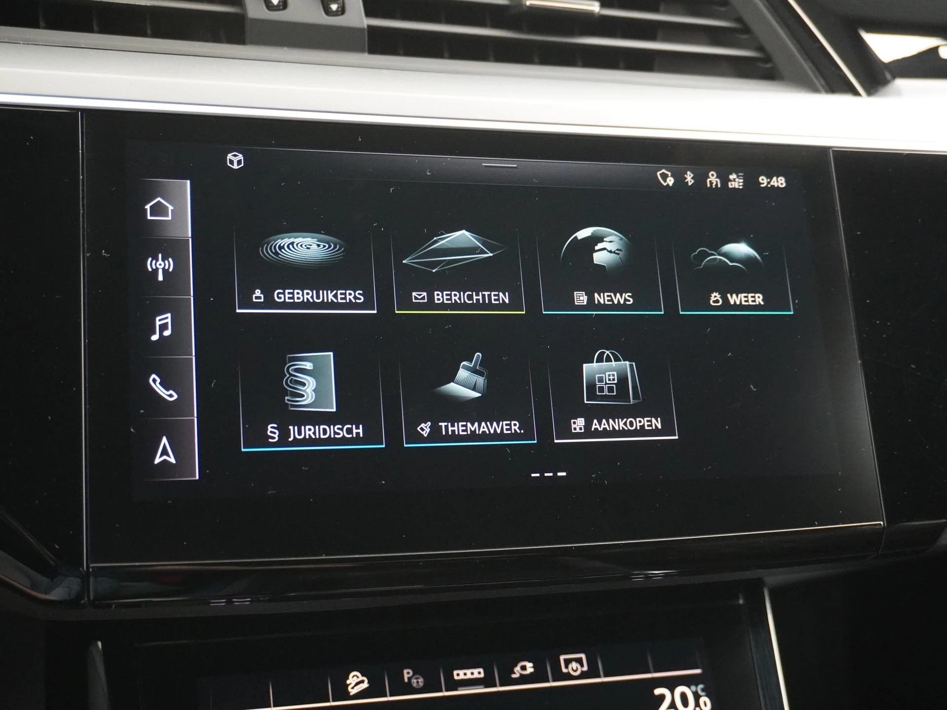 Hoofdafbeelding Audi e-tron
