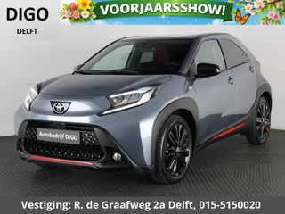 Toyota Aygo X 1.0 VVT-i S-CVT Undercover Jun Takahashi | JBL-Audio | Stoelverwarming | Parkeersensoren voor & achter |