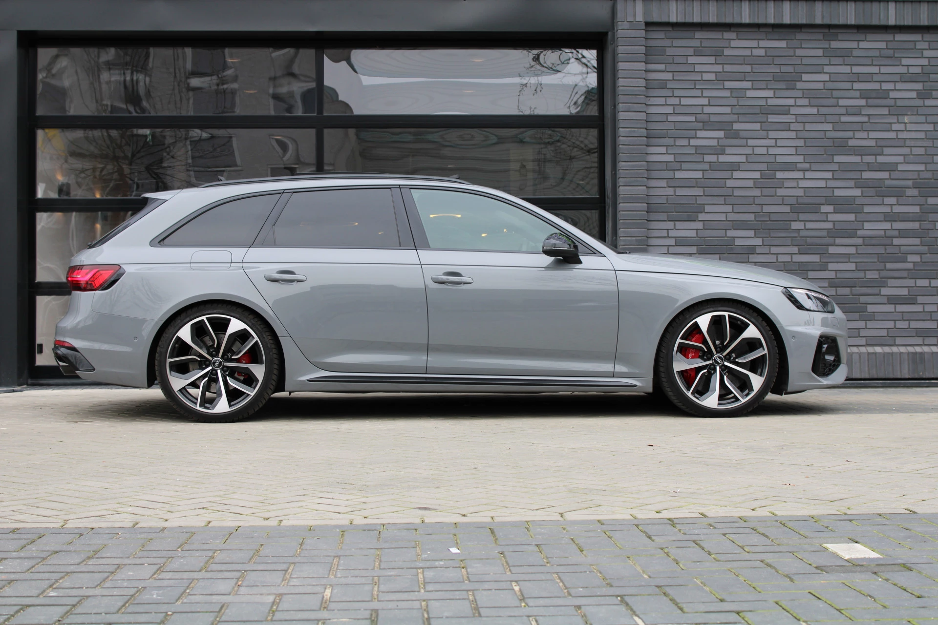 Hoofdafbeelding Audi RS4